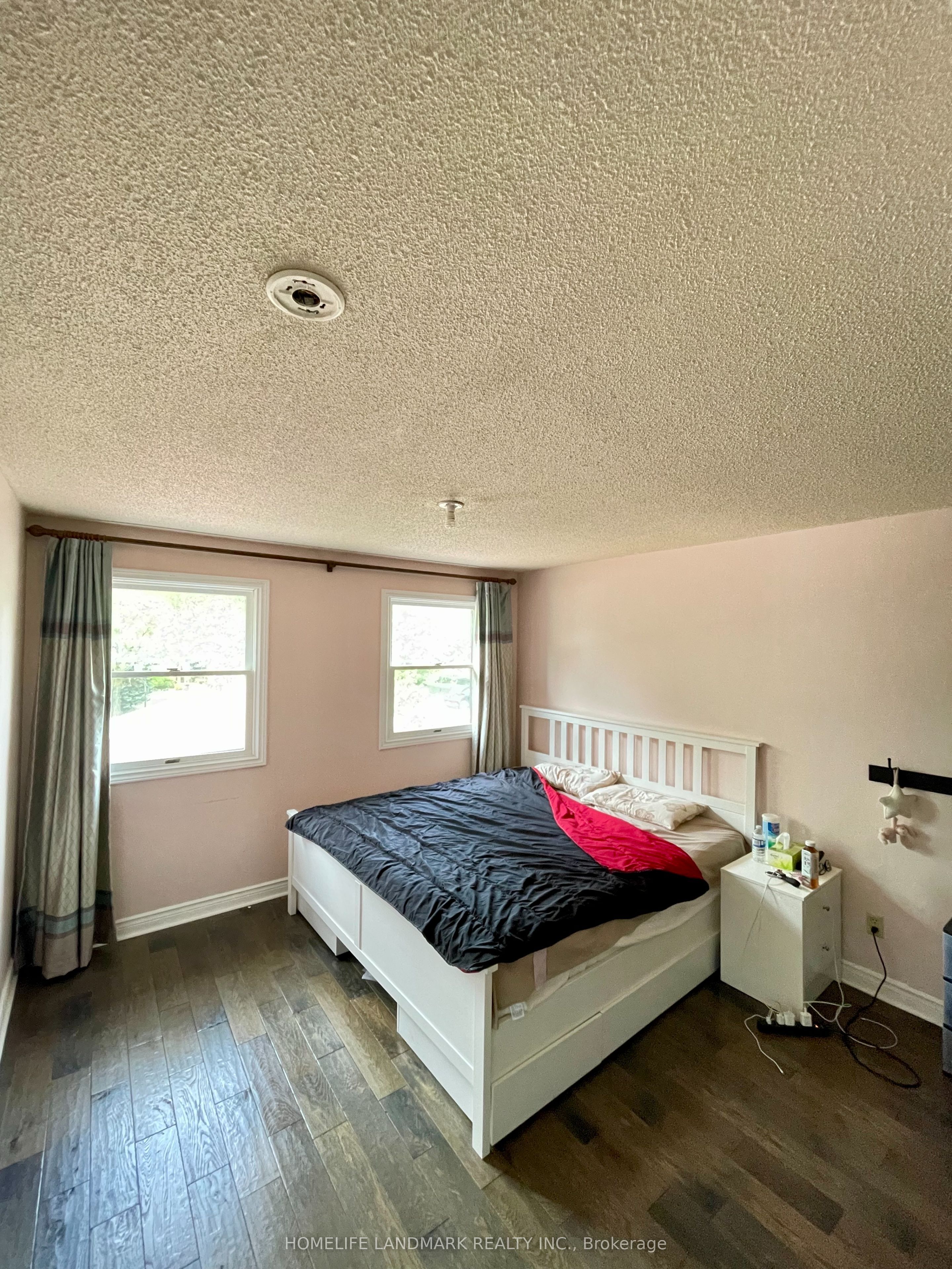 Unit Upper Floor Room A - 3371 Cider Mill Place, Mississauga 4