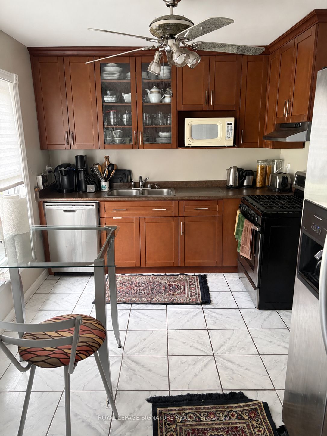 Unit Main/Upper - 137 Madoc Drive, Brampton 4