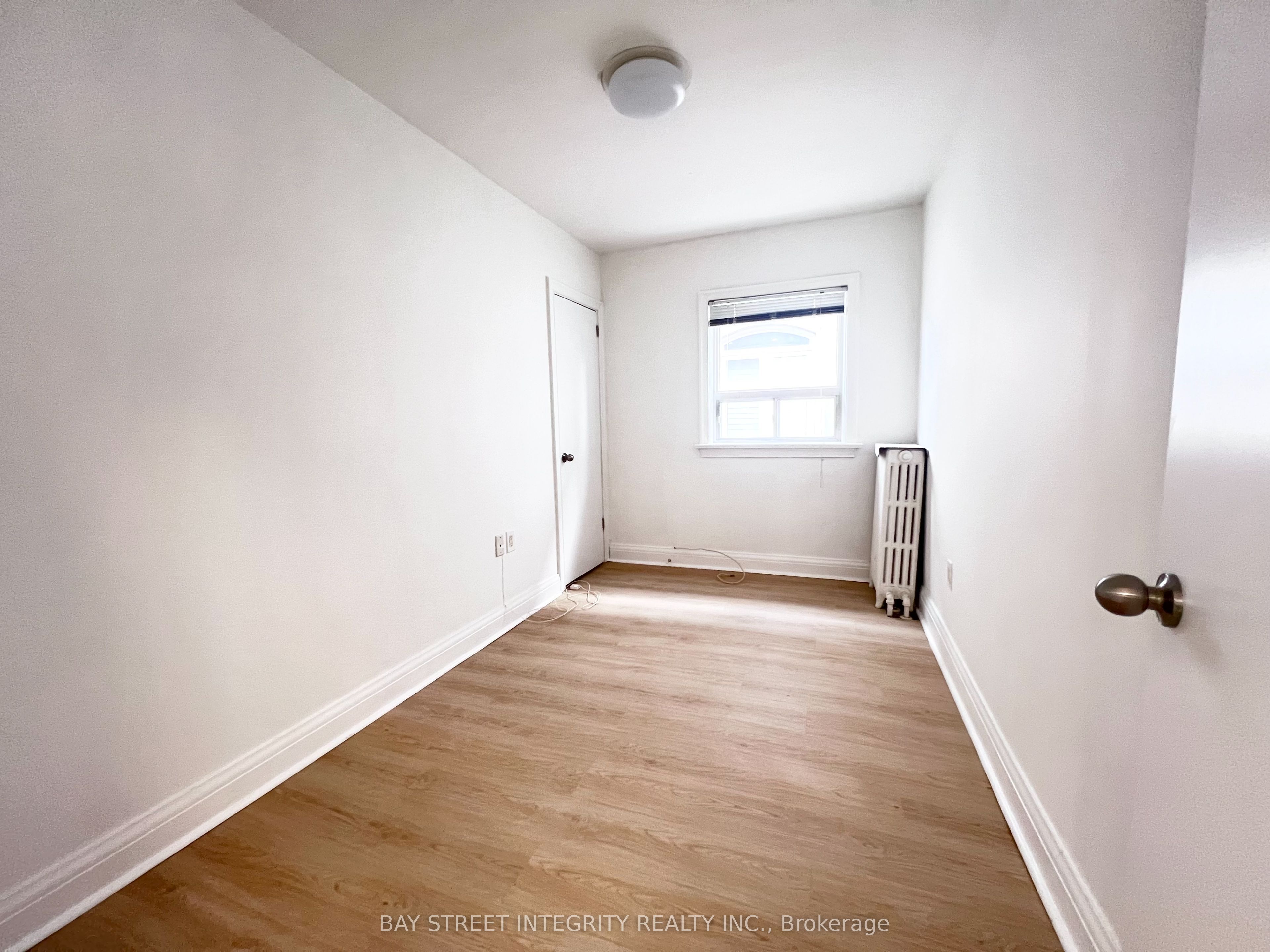 970 Briar Hill Avenue, Toronto 5