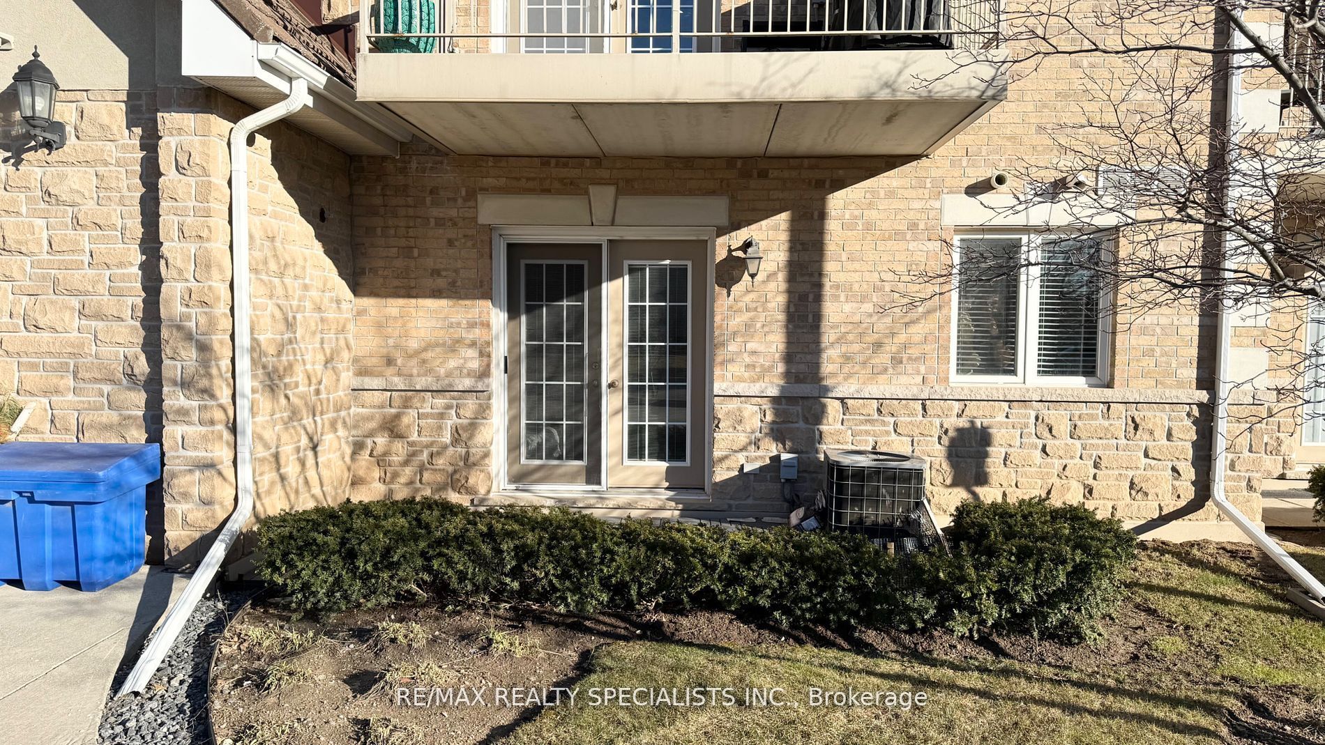 Unit 112 - 4016 Kilmer Drive, Burlington 3
