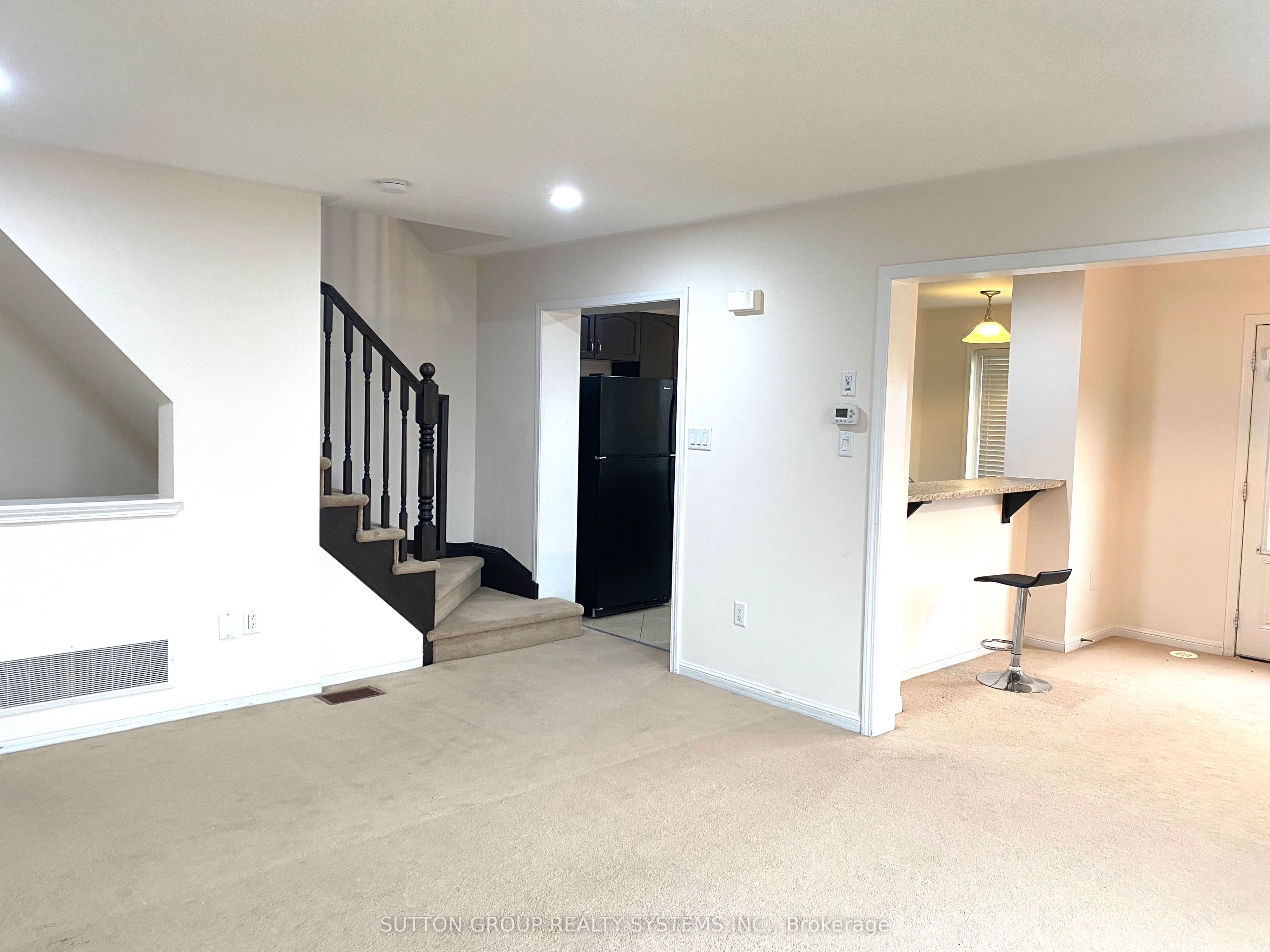 39 Suitor Court, Milton 4