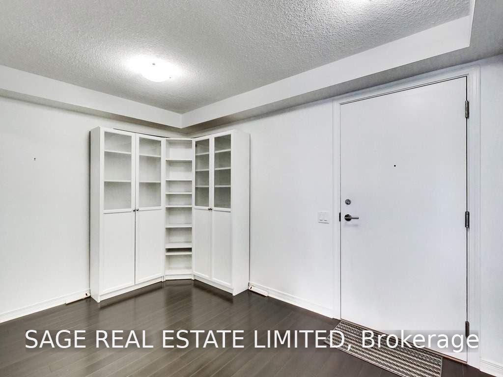 Unit 636 - 60 Heintzman Street, Toronto 4