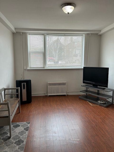 Unit 1 - 53 Kirknewton Road, Toronto 3