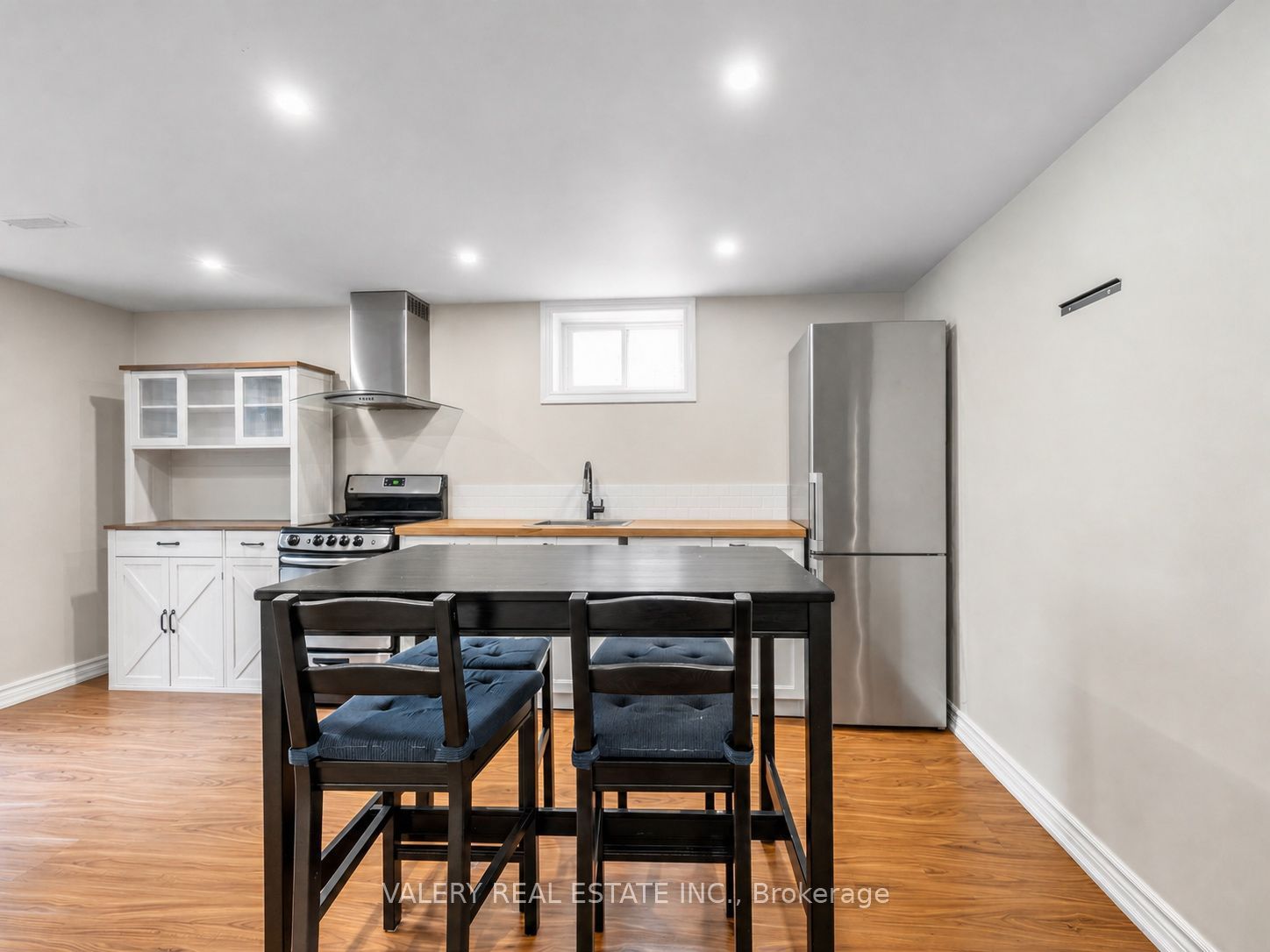 Unit Lower 2 - 12 Arkley Crescent, Etobicoke 3