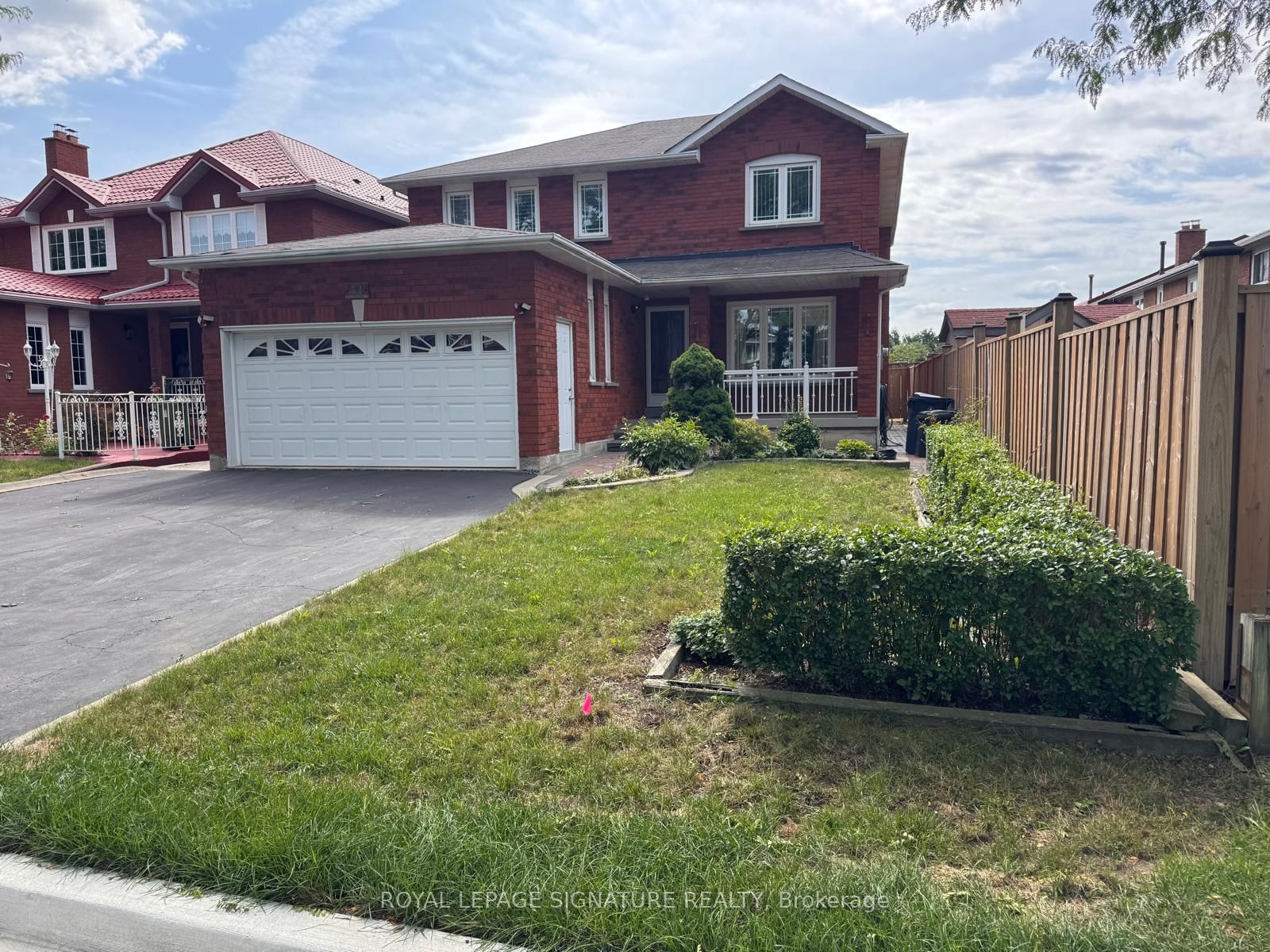 44 Bankview Circle, Etobicoke 2