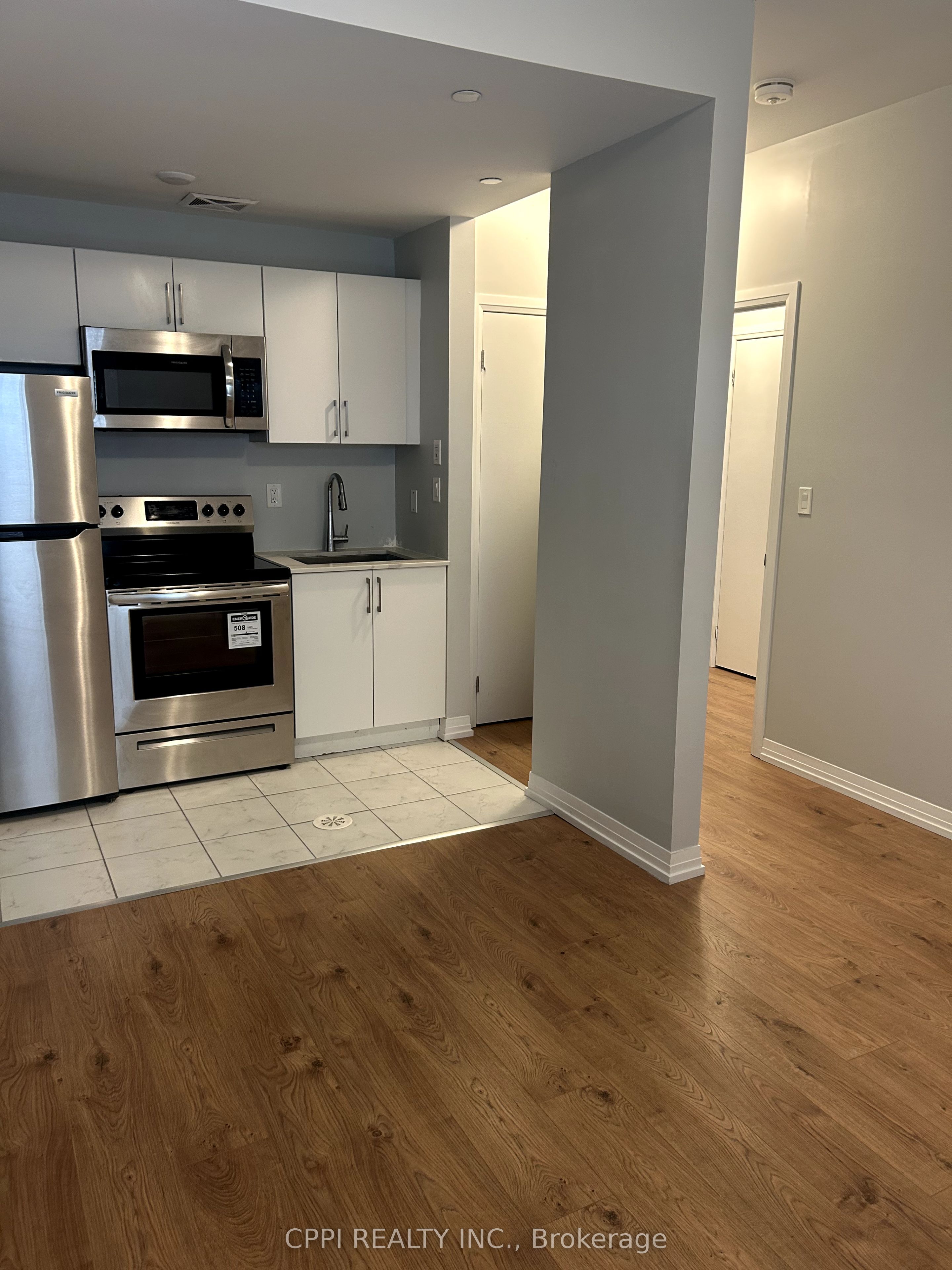 Unit 318B - 402 East Mall Drive, Etobicoke 3