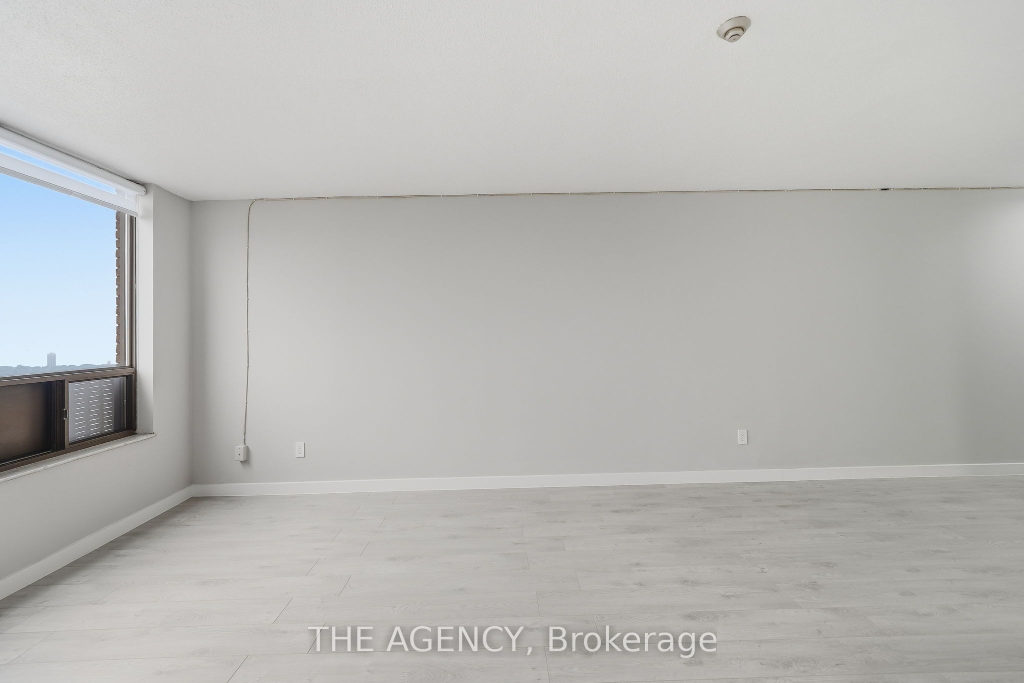 Unit 2808B - 2360 Dundas Street W, Toronto 4