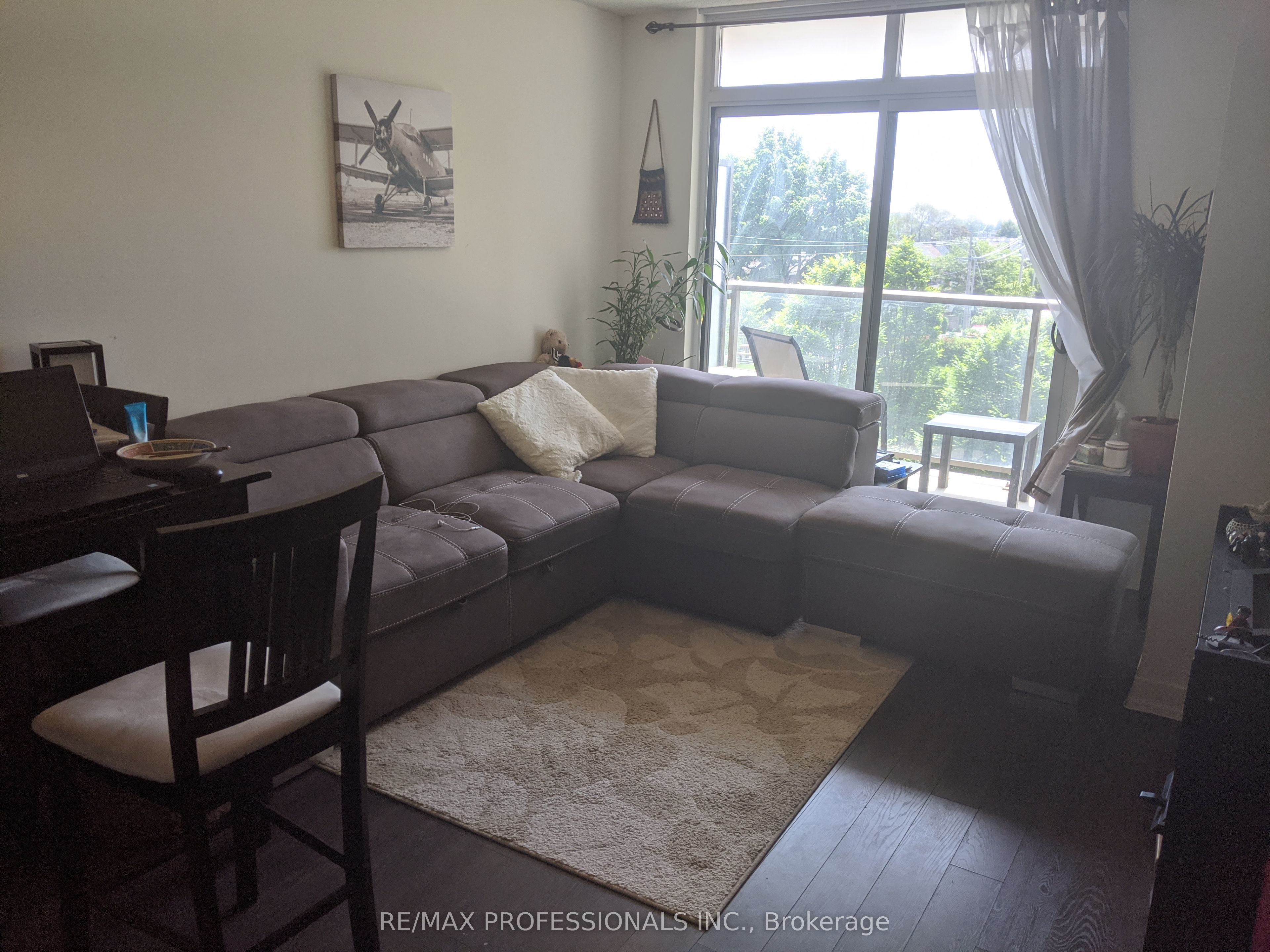 Unit 325 - 812 Lansdowne Avenue, Toronto 4