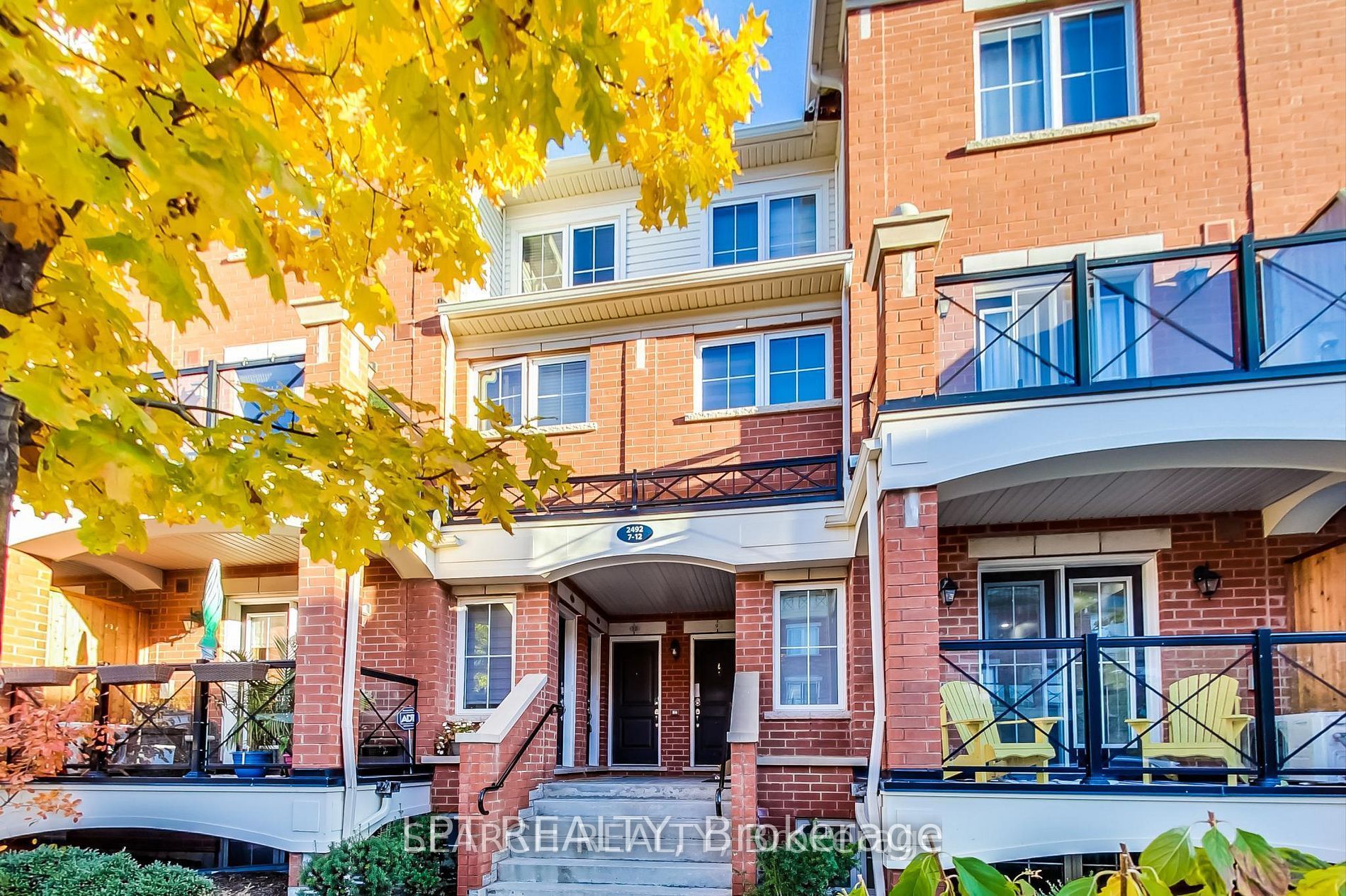Unit 11 - 2492 Post Road, Oakville 3