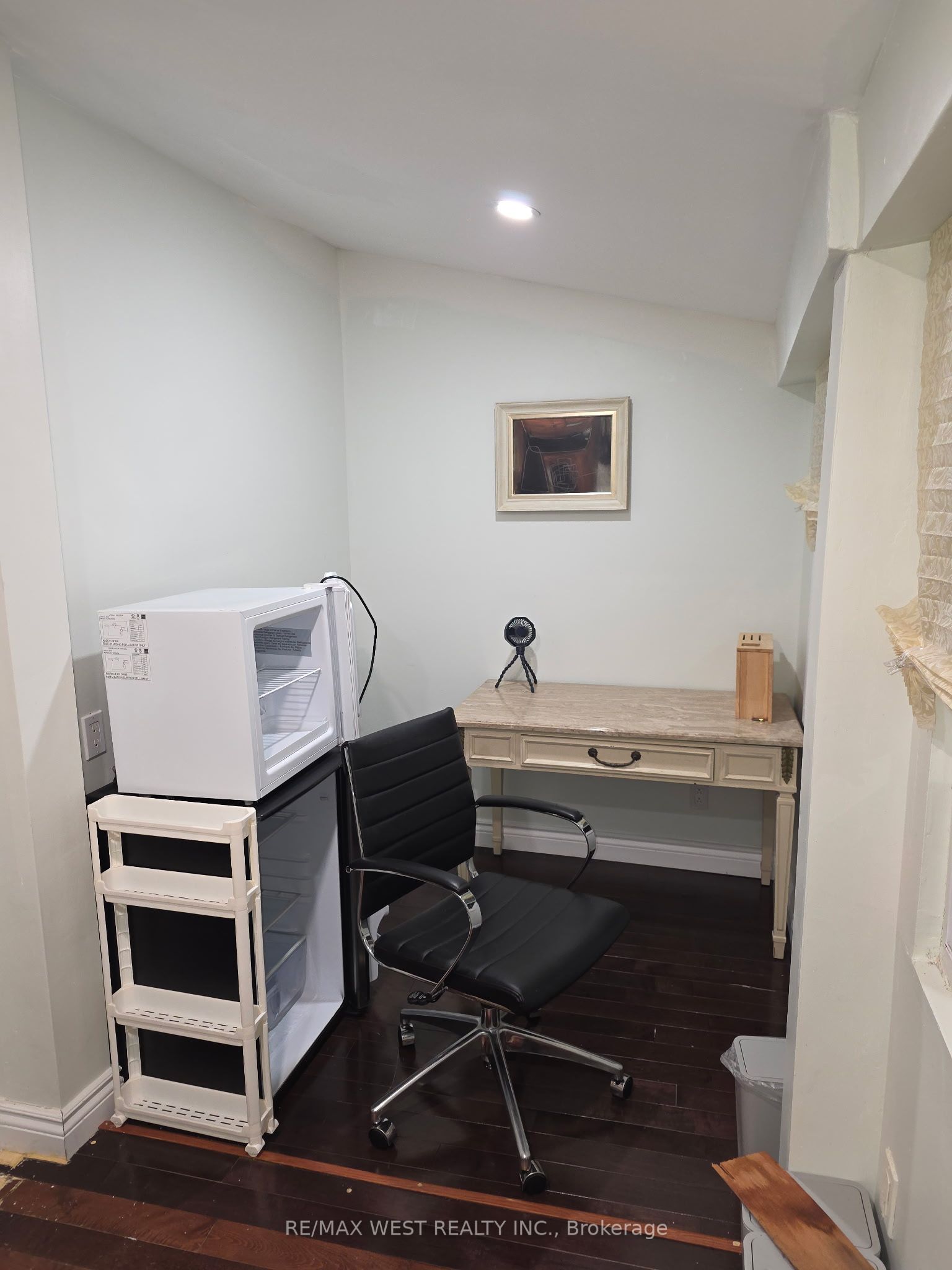 Unit 2 - 87 Medland Crescent, Toronto 4