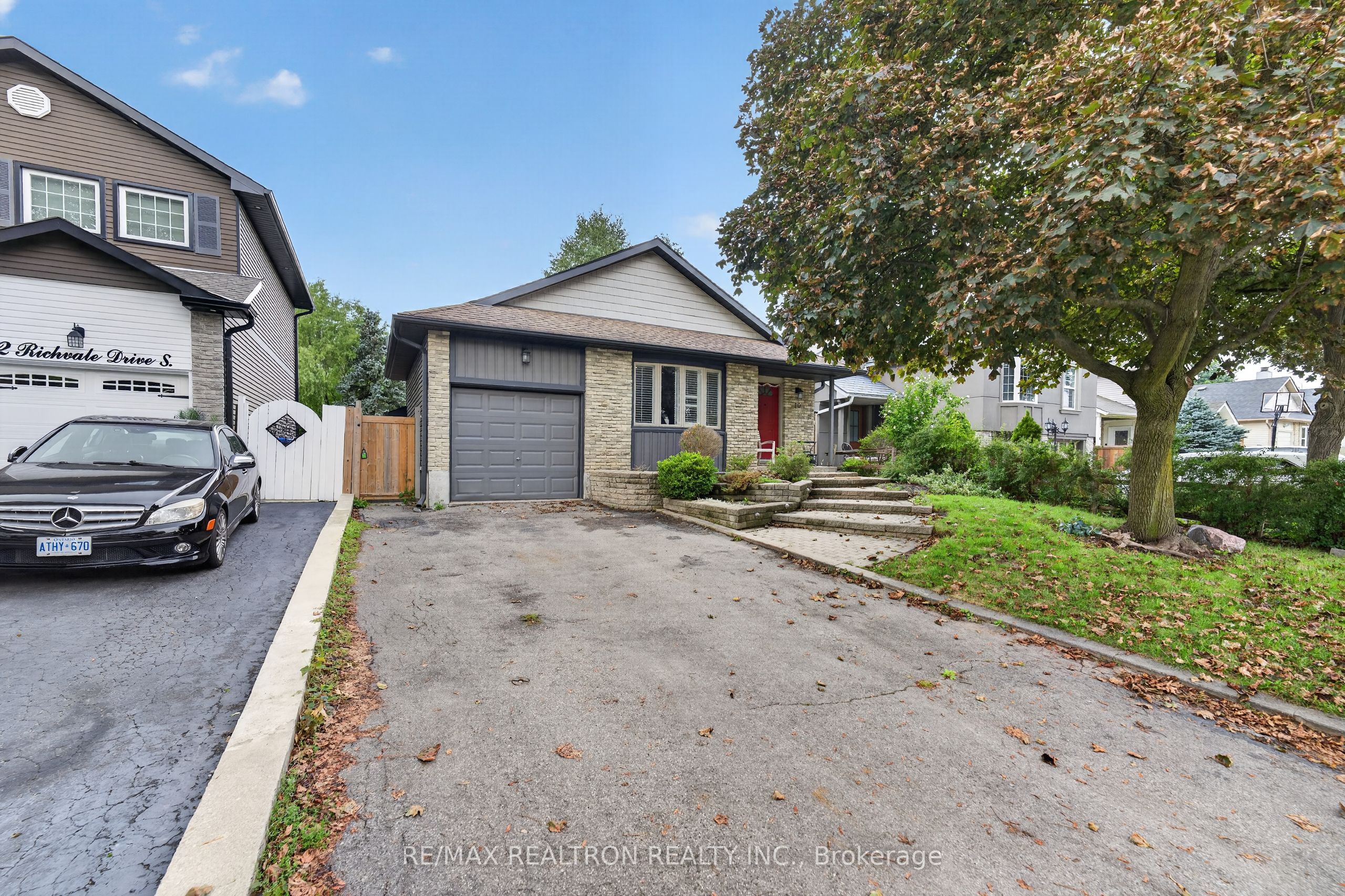 Unit Lower - 10 Richvale Drive S, Brampton 3