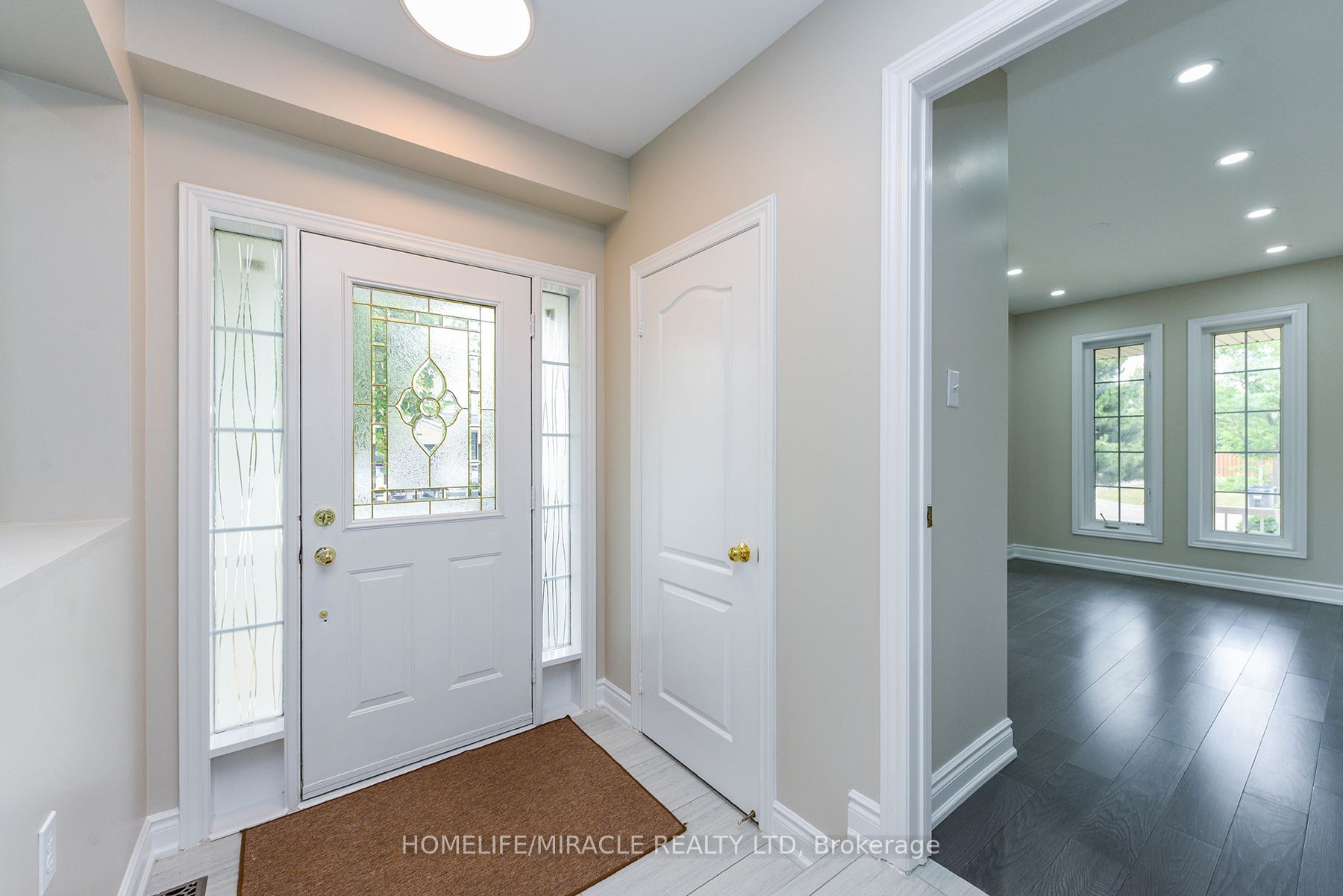25 Blackcherry Lane, Brampton 4