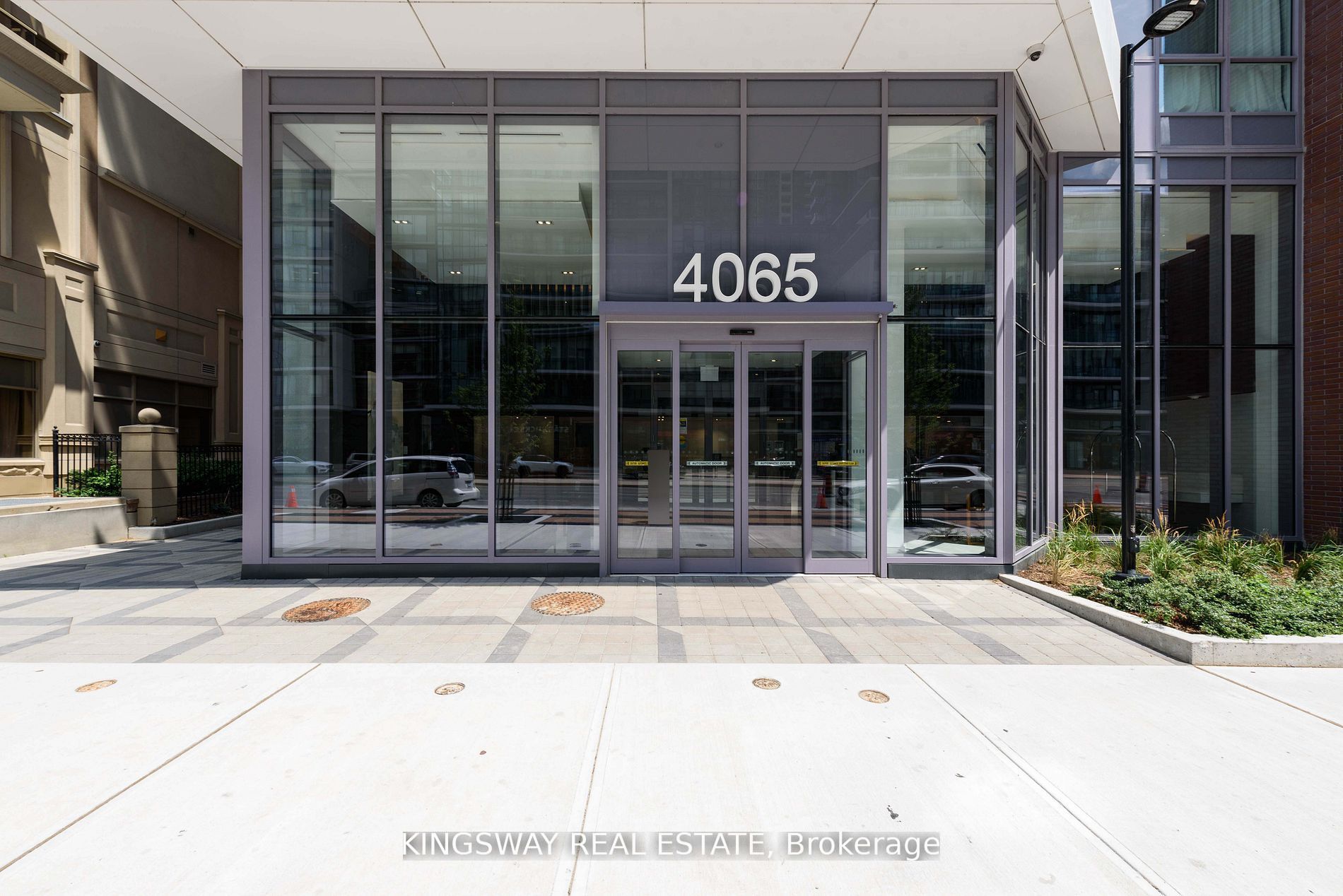 Unit 3203 - 4065 Confederation Parkway, Mississauga 3