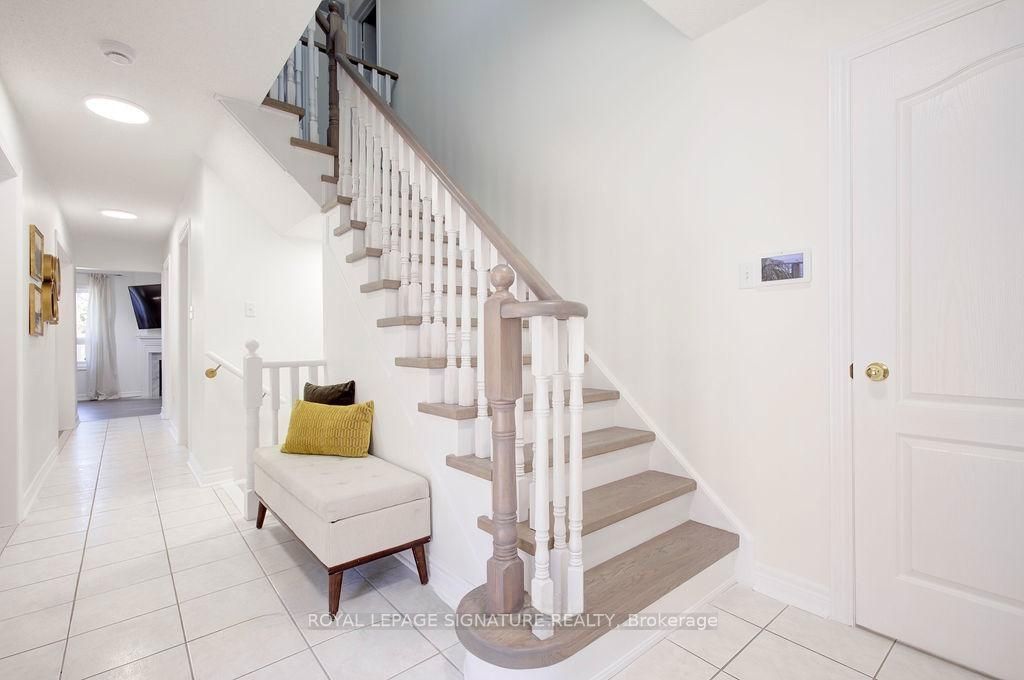 5386 Landsborough Avenue, Mississauga 5