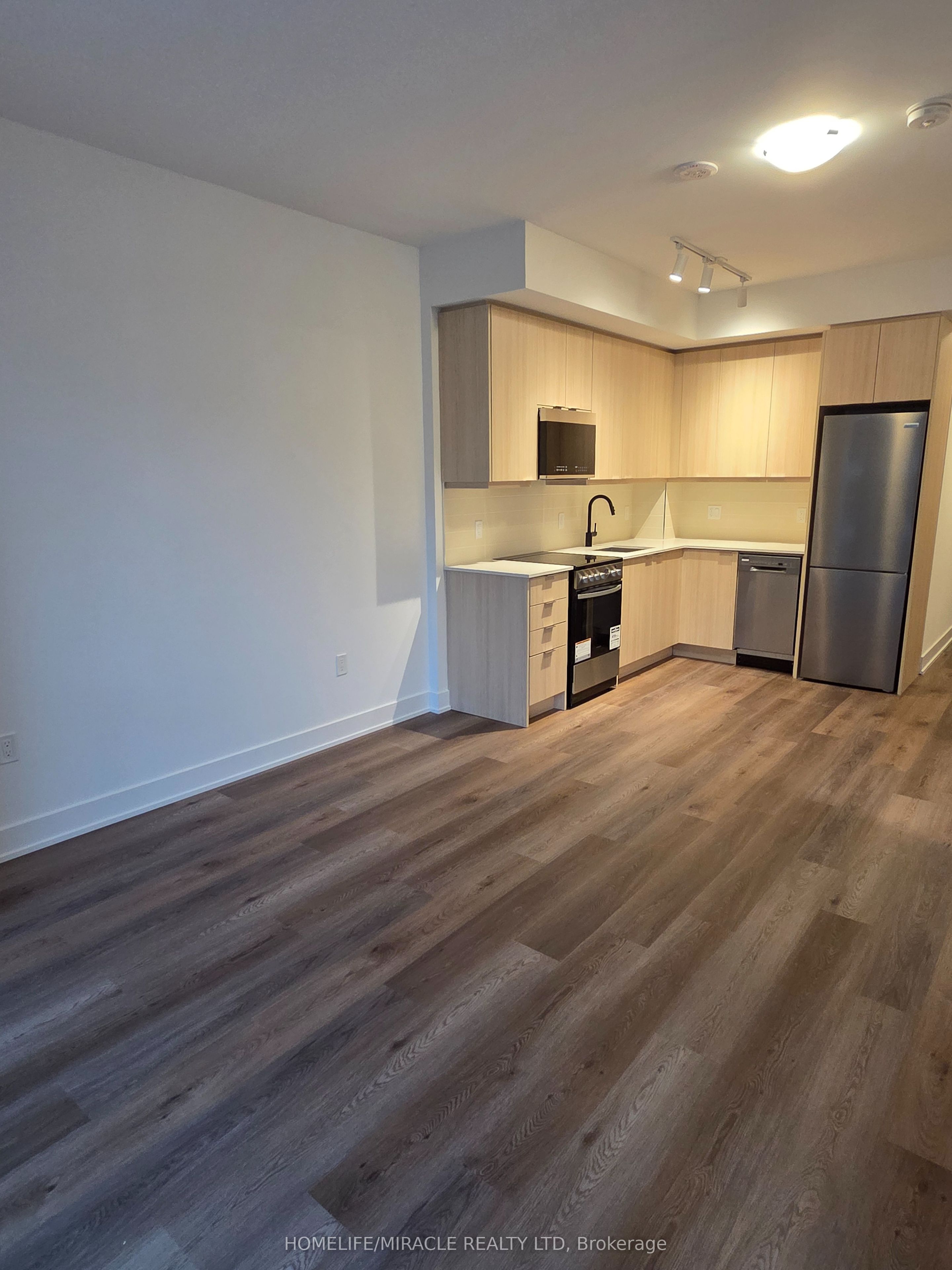 Unit 409A - 115 Nipissing Road, Milton 4