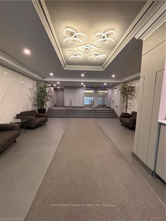 Unit 1210 - 975 Warwick Court, Burlington 4
