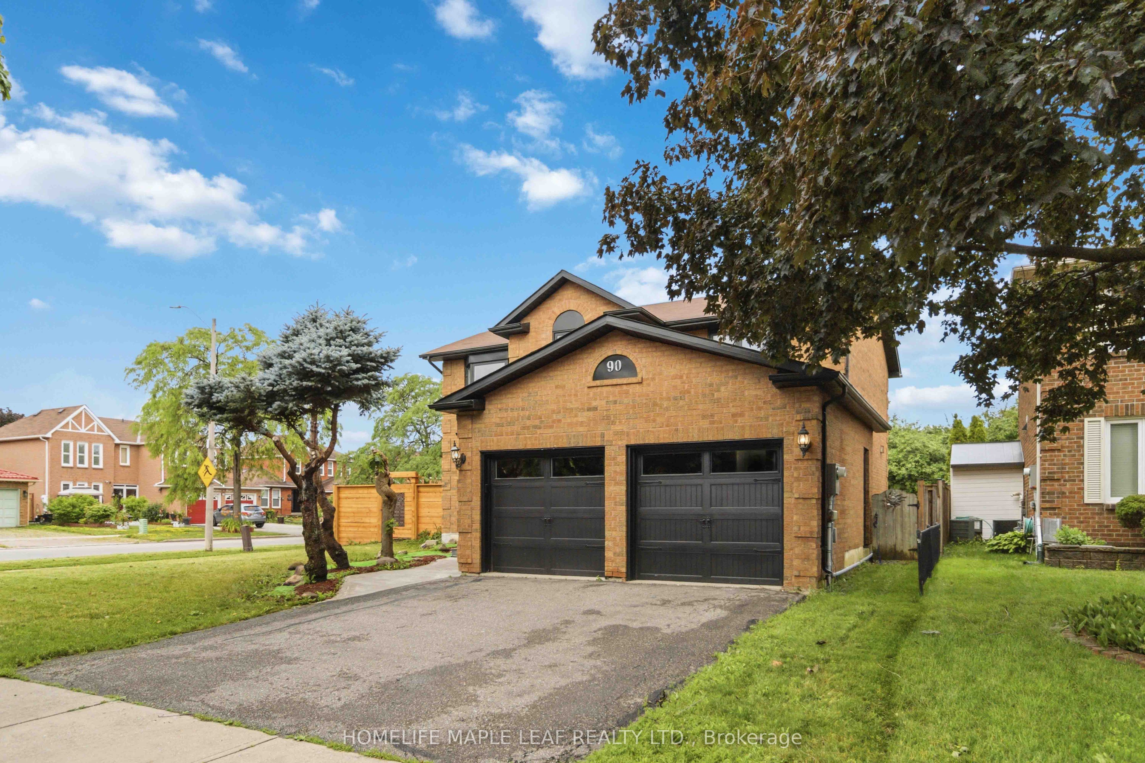 Unit Basement - 90 Burgby Avenue, Brampton 2