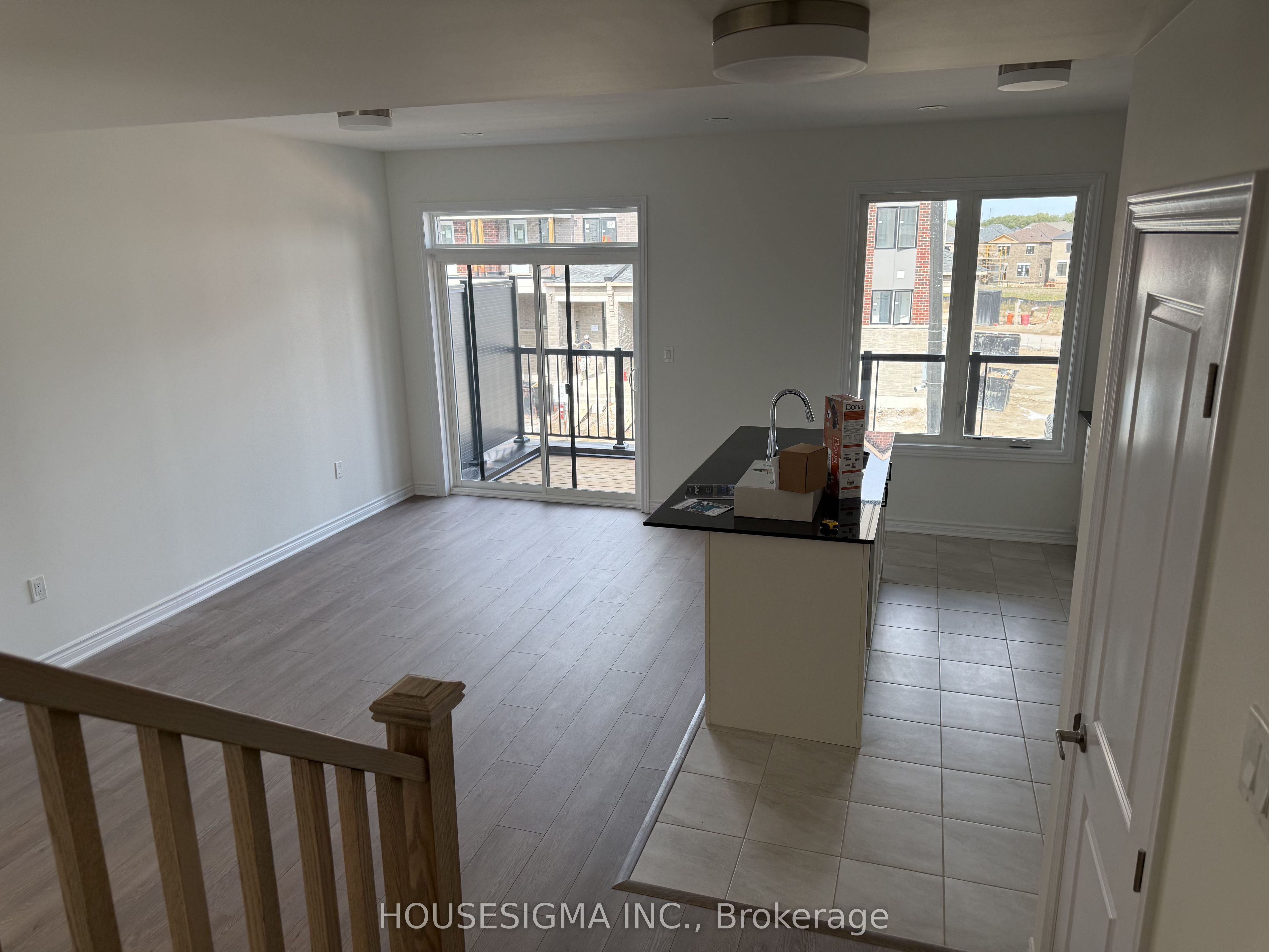 Unit Upper - 94 Fieldfare Road, Brampton 5