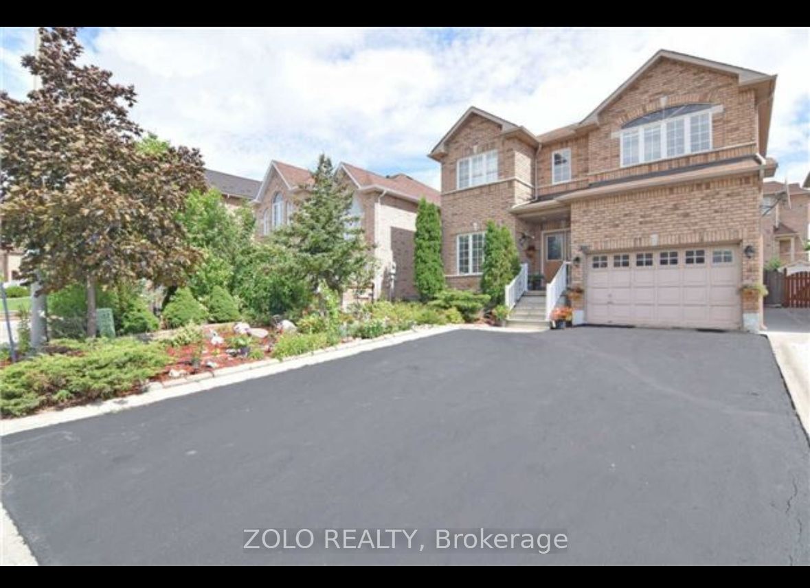 3242 Scotch Pine Gate, Mississauga 3