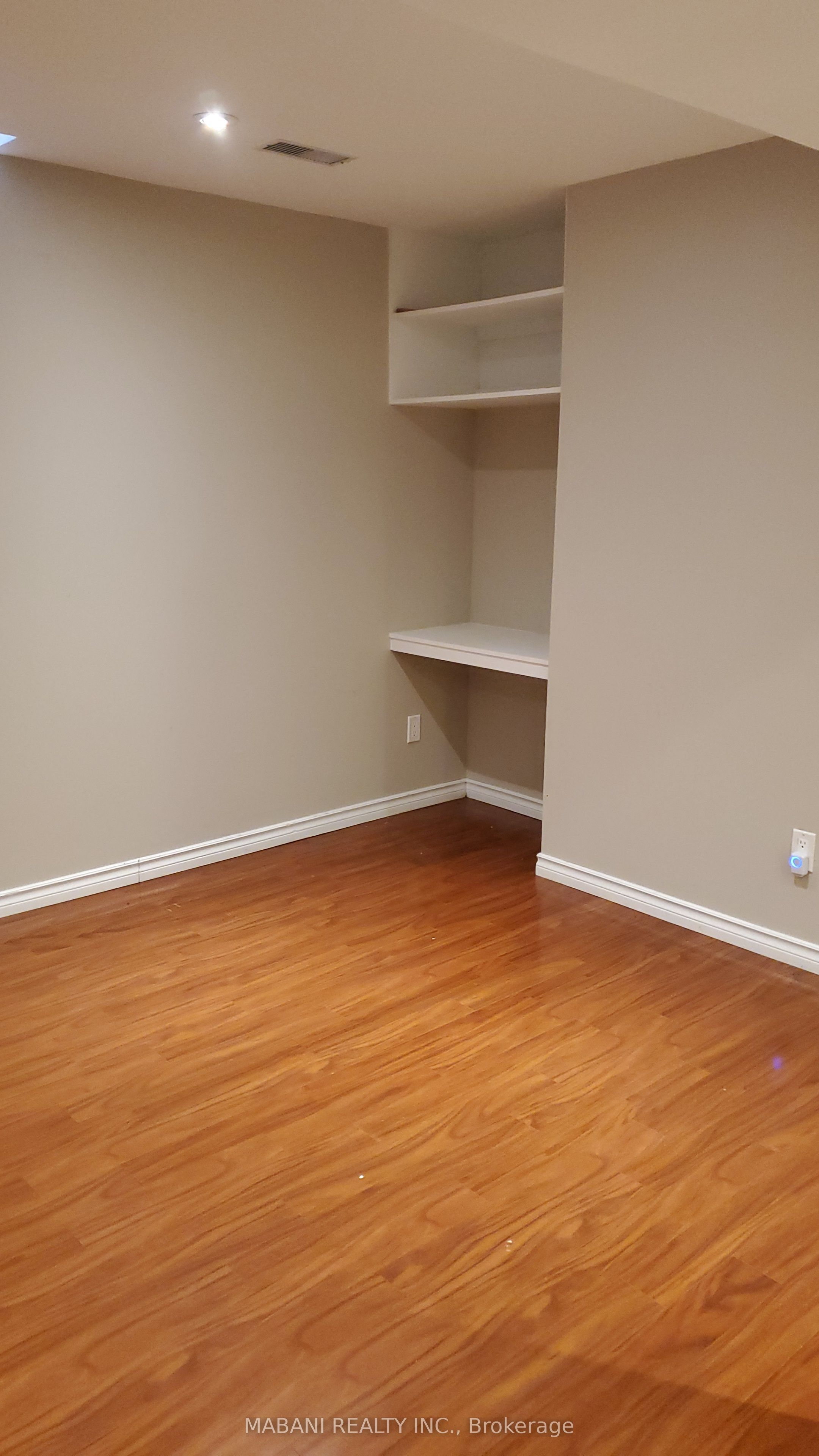 Unit Bsmt - 7270 Terragar Boulevard, Mississauga 4