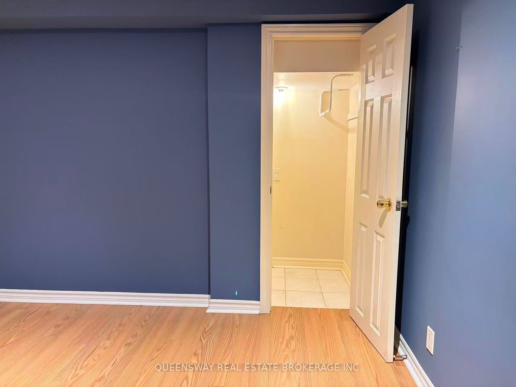 Unit BSMT - 1429 Wakehurst Crescent, Oakville 4
