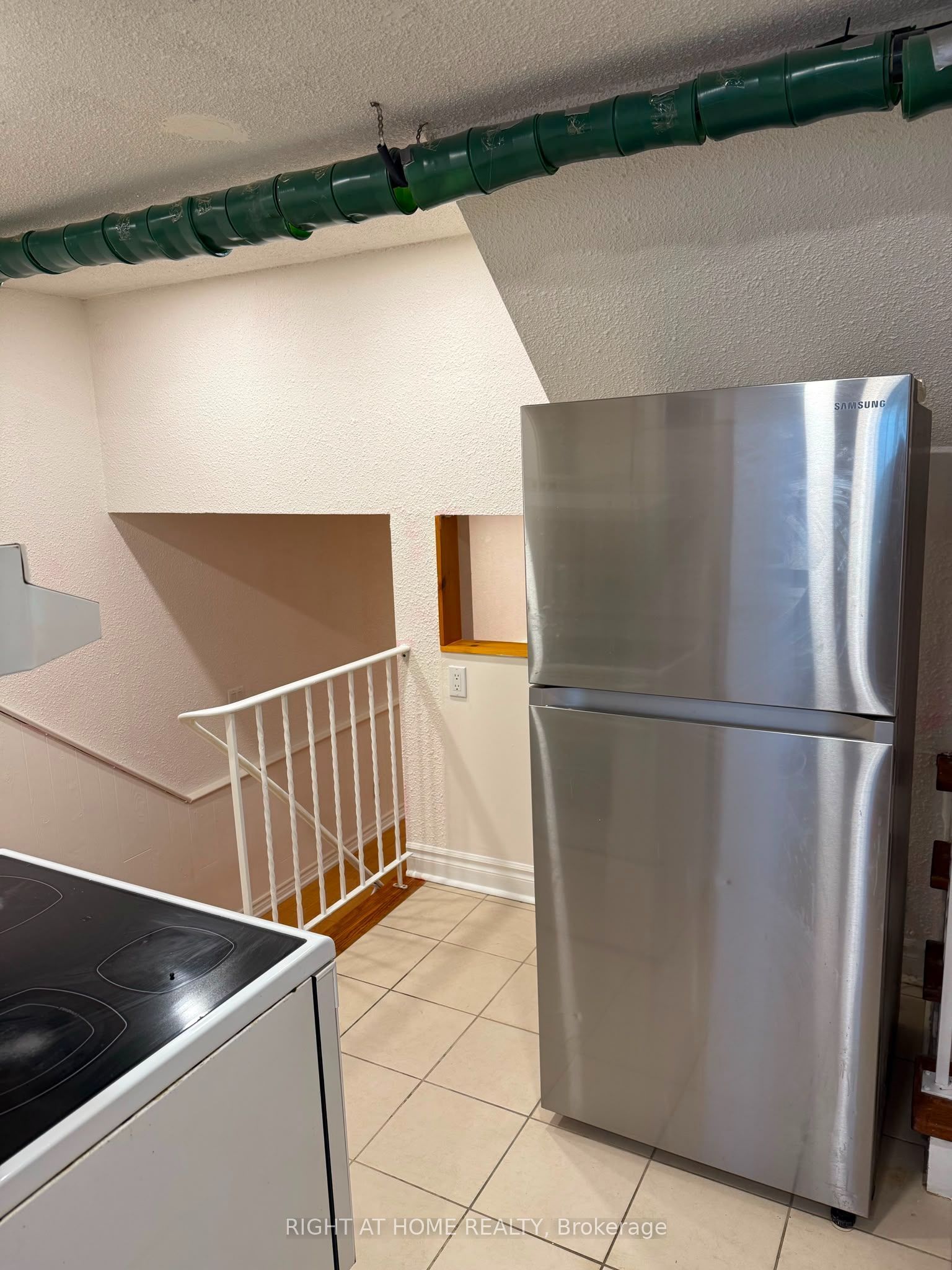 Unit BSMT - 4154 Sunflower Drive, Mississauga 5