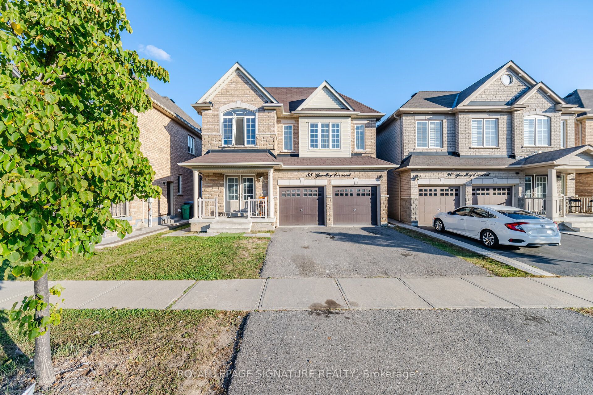 Unit 2 - 88 Yardley Crescent, Brampton 3