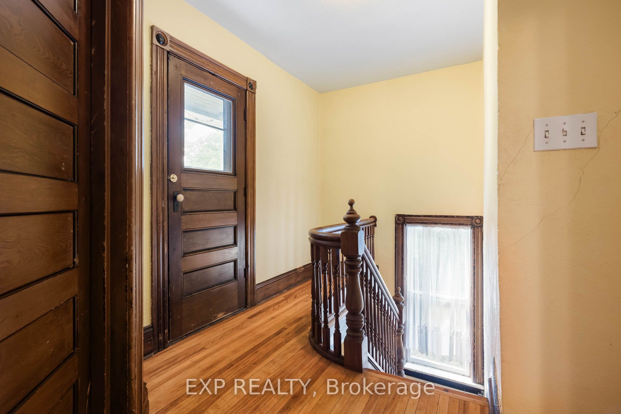Unit Upper - 52 First Street, Orangeville 4