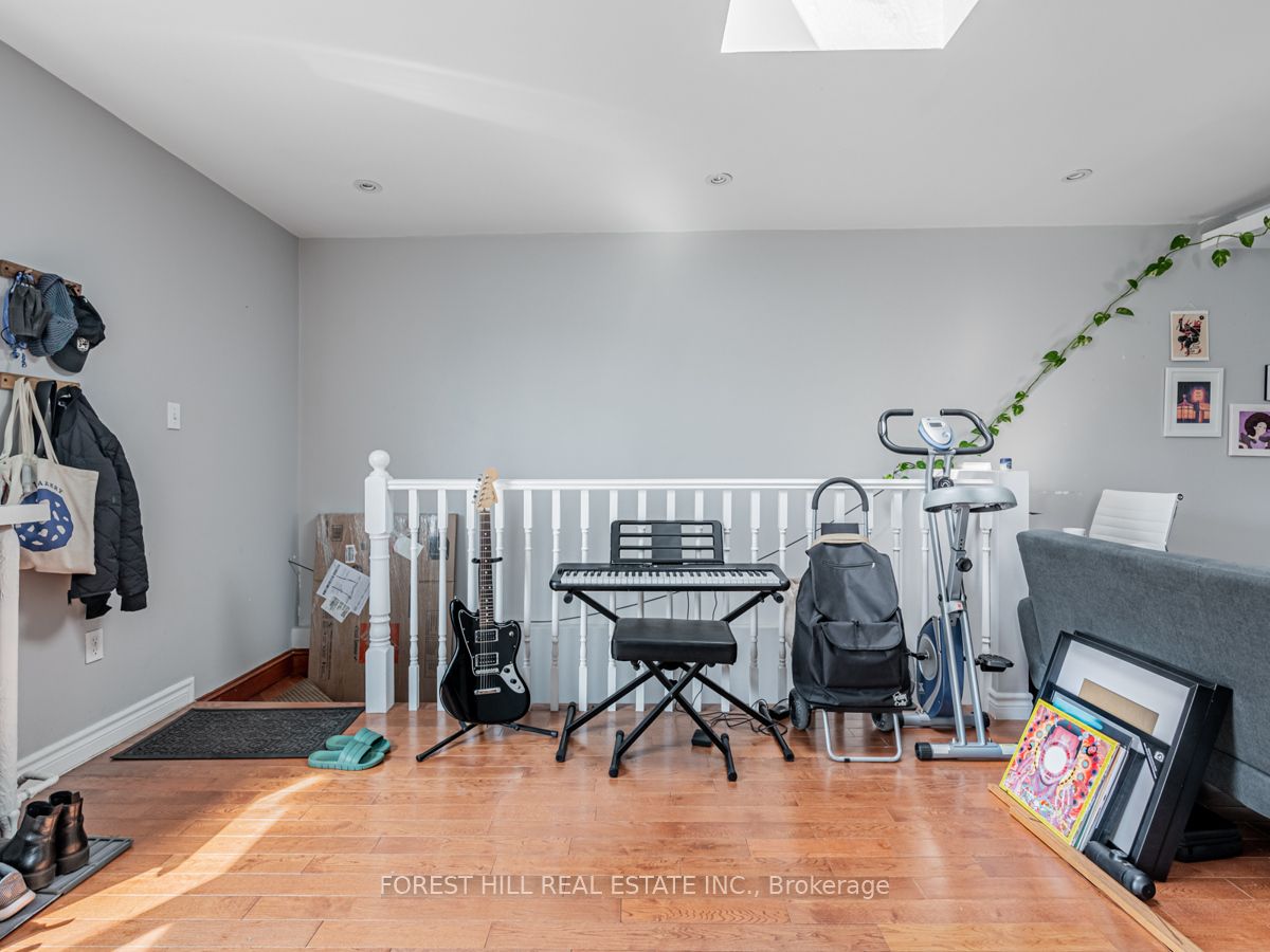 Unit 3 - 12 Salem Avenue, Toronto 3