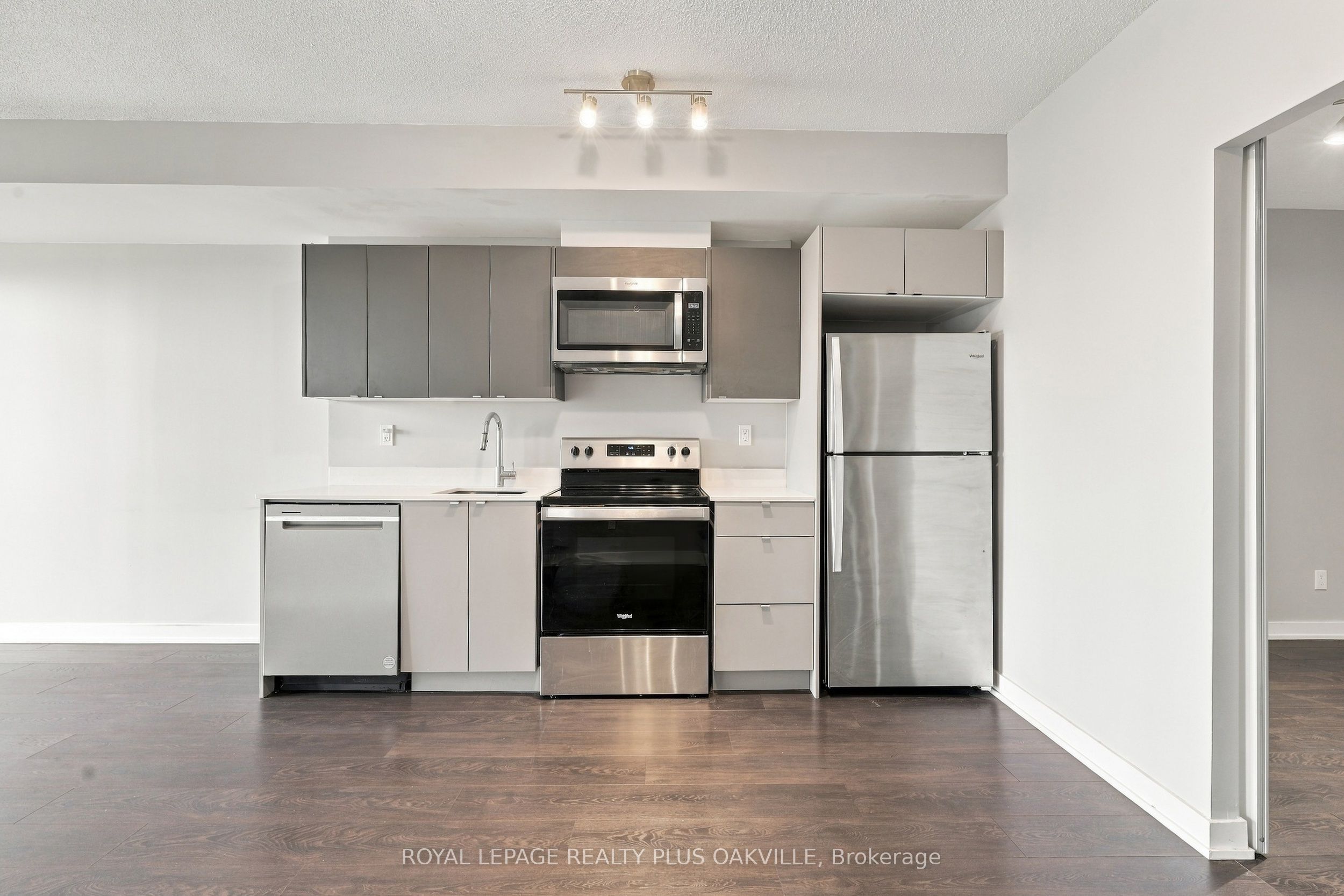Unit A312 - 3210 Dakota Common, Burlington 5