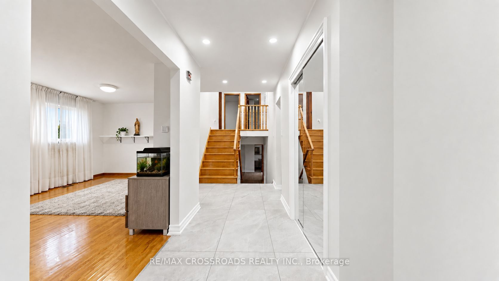 Unit 7 - 106 Stilecroft Drive, North York 3