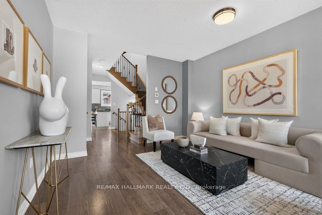 3034 Eighth Line, Oakville 3