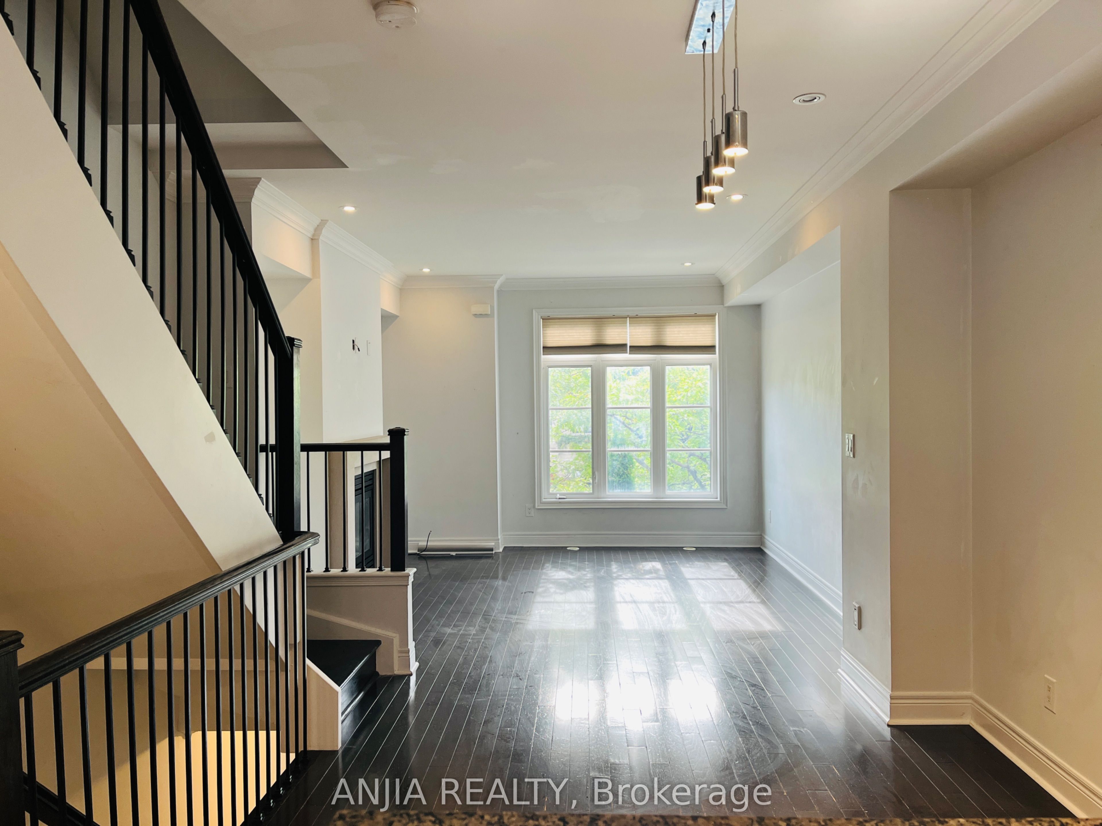 Unit 29 - 1812 Burnhamthorpe Road E, Mississauga 4