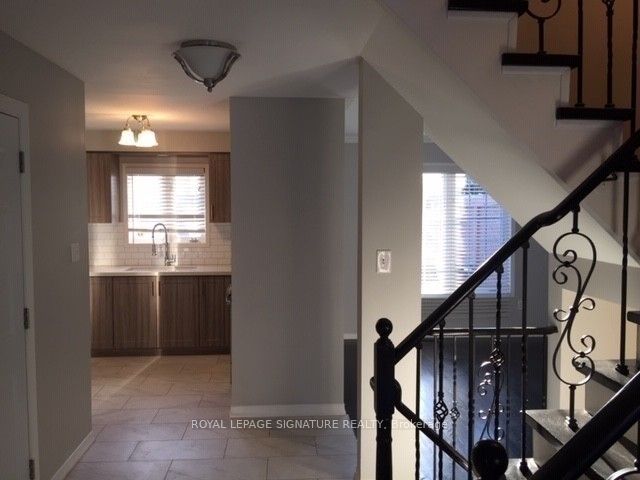 Unit Upper - 7092 Walworth Court, Mississauga 4