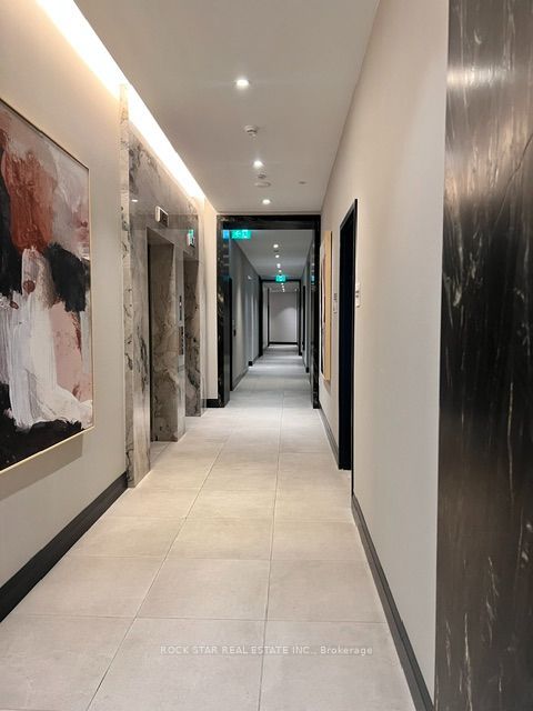 Unit 106 - 293 The Kingsway, Etobicoke 4