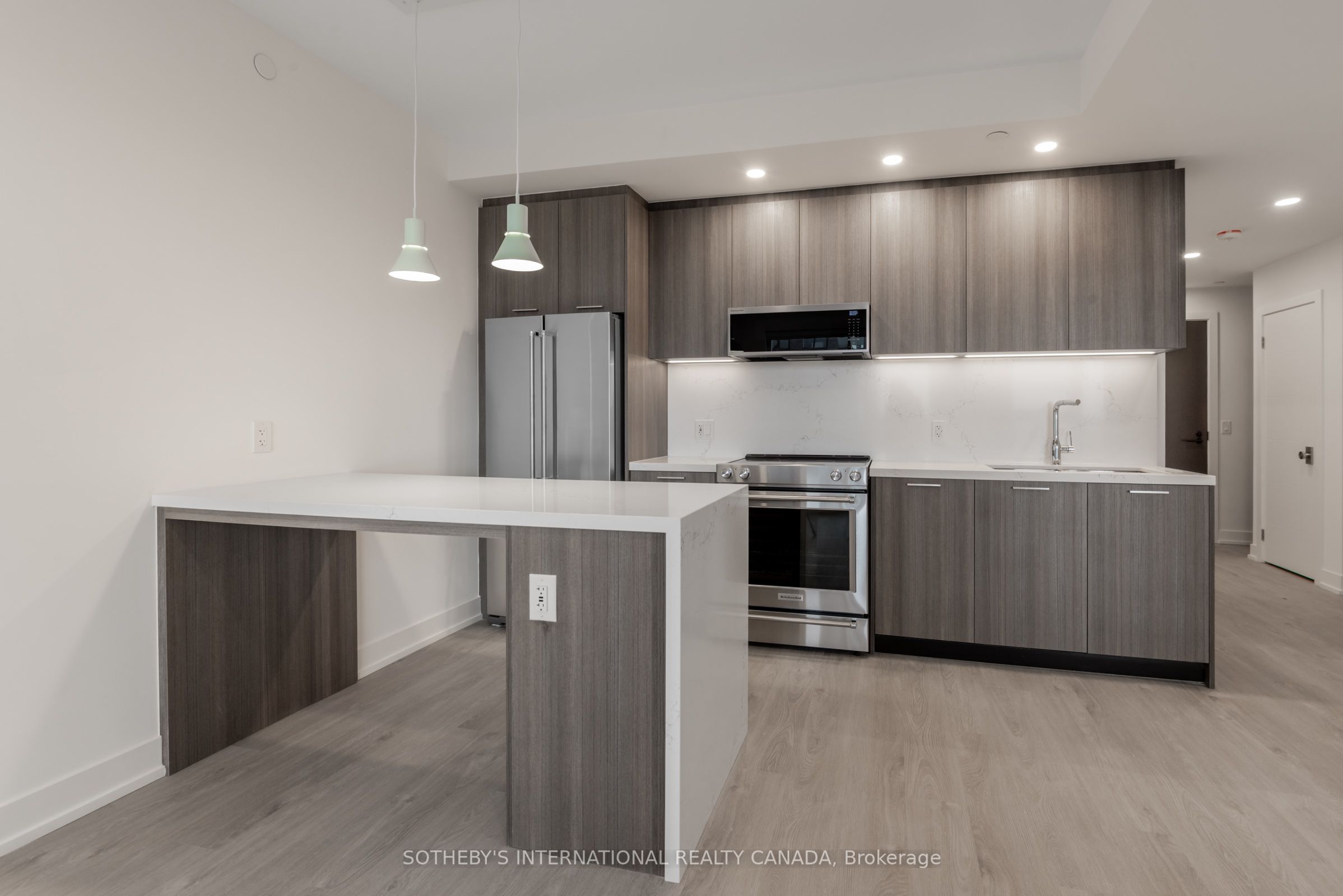 Unit 1003 - 31 York Garden Way, North York 3