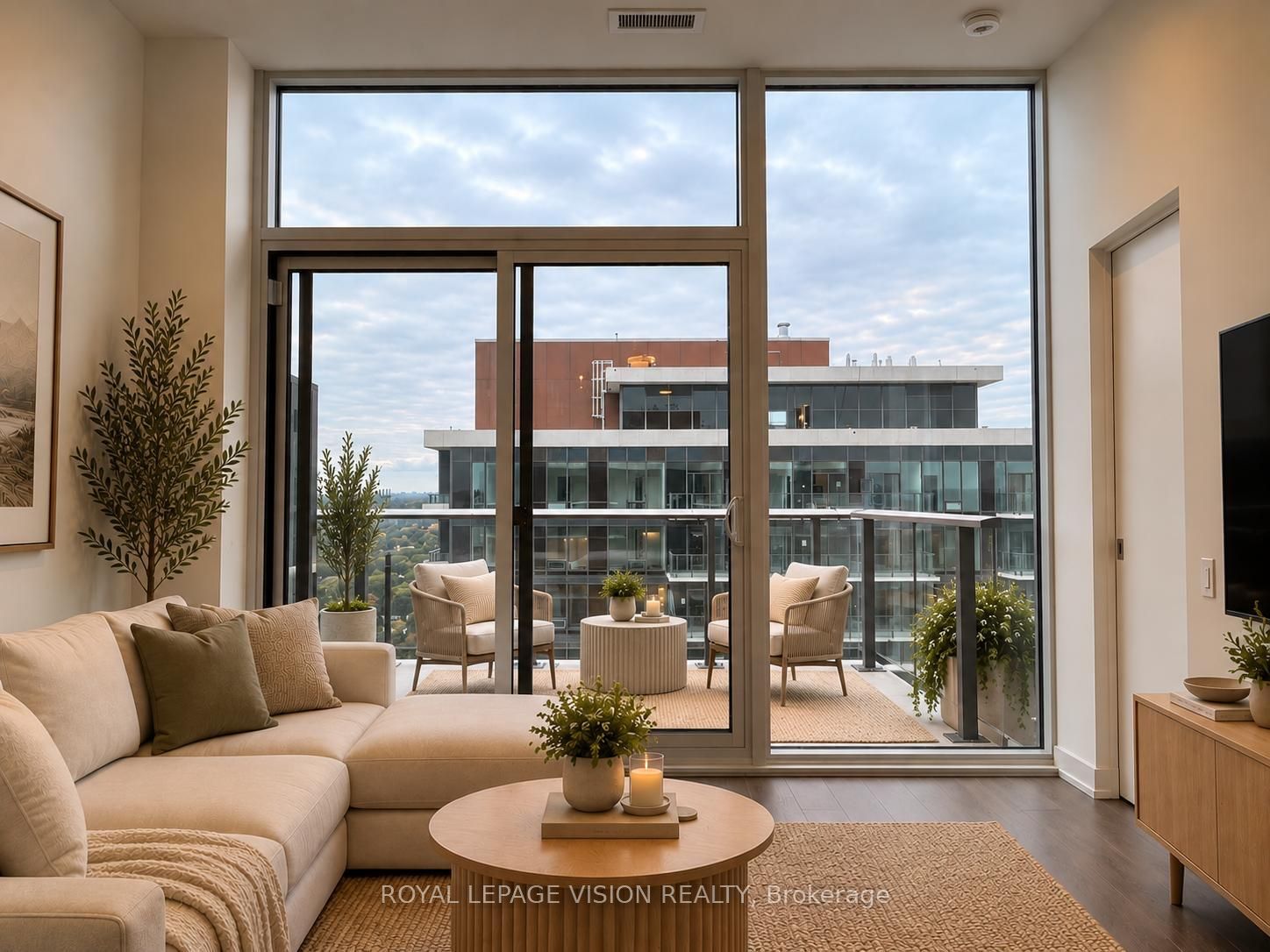 Unit 2716 - 4010 Eglinton Avenue W, Etobicoke 5