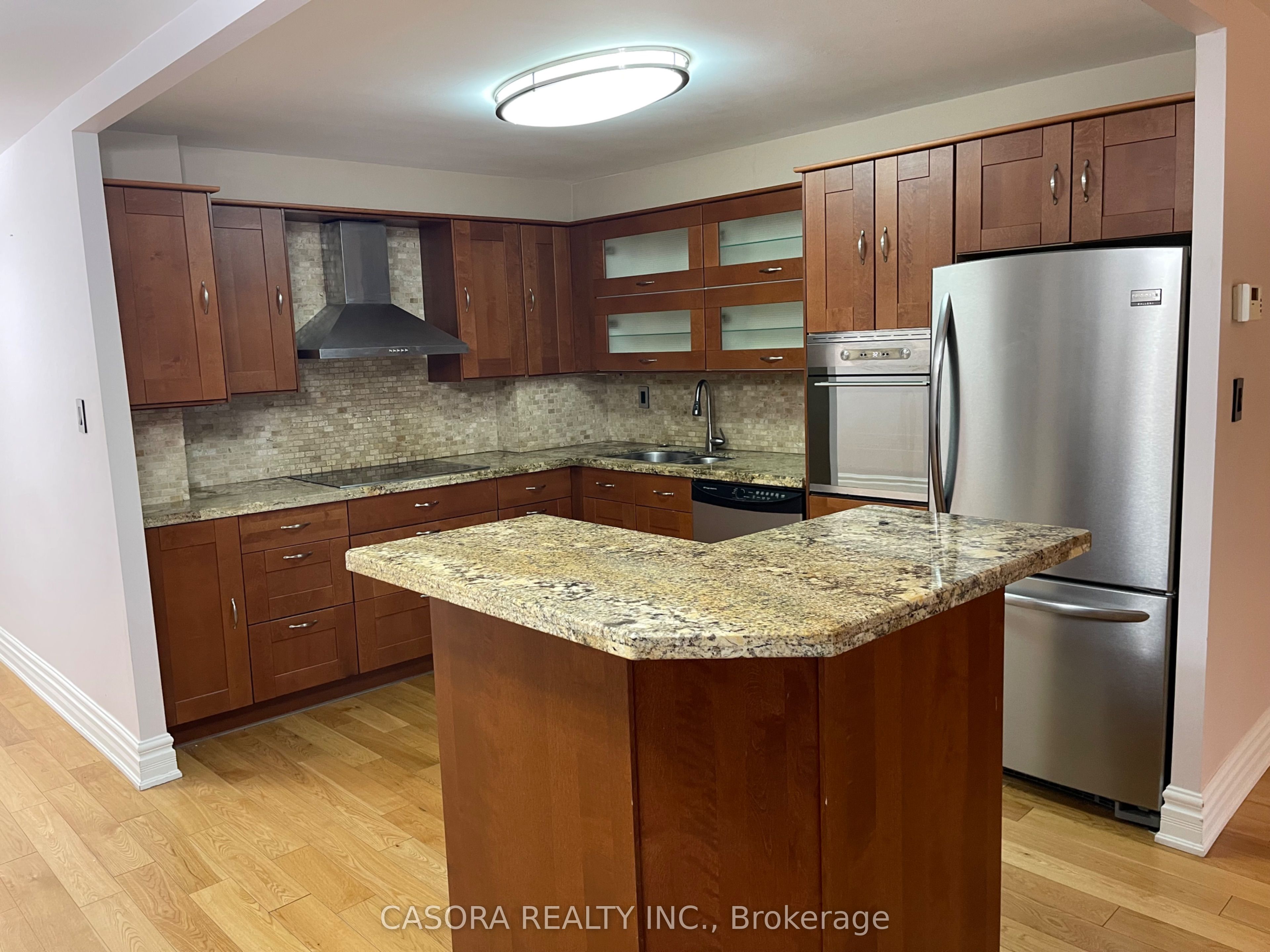 Unit 510 - 1400 Dixie Road, Mississauga 3