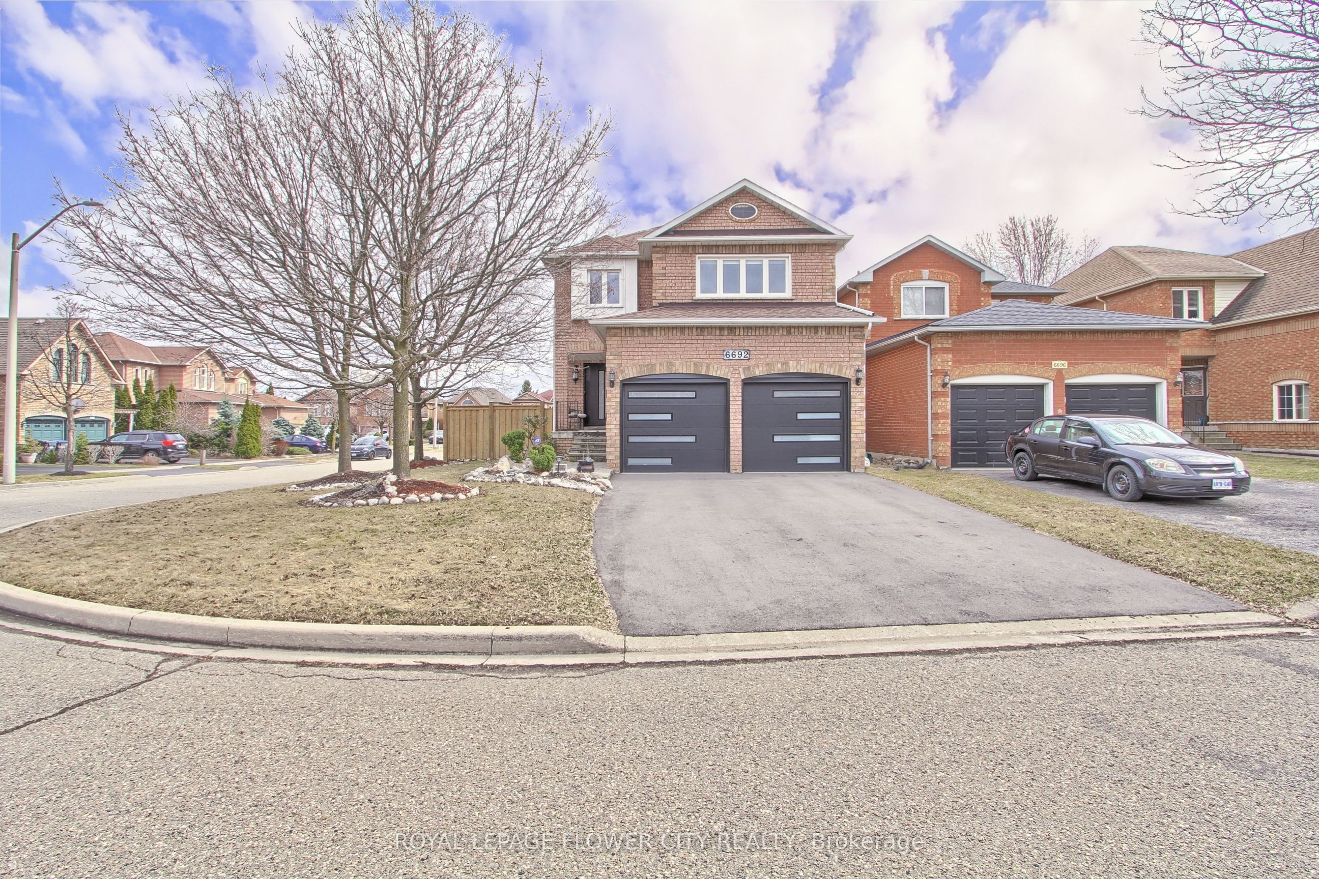 6692 Meteor Court, Mississauga 4
