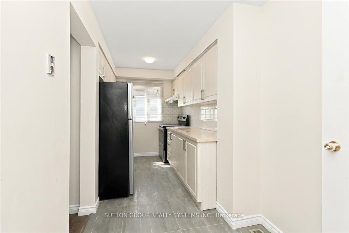 4118 Teakwood Drive, Mississauga 4
