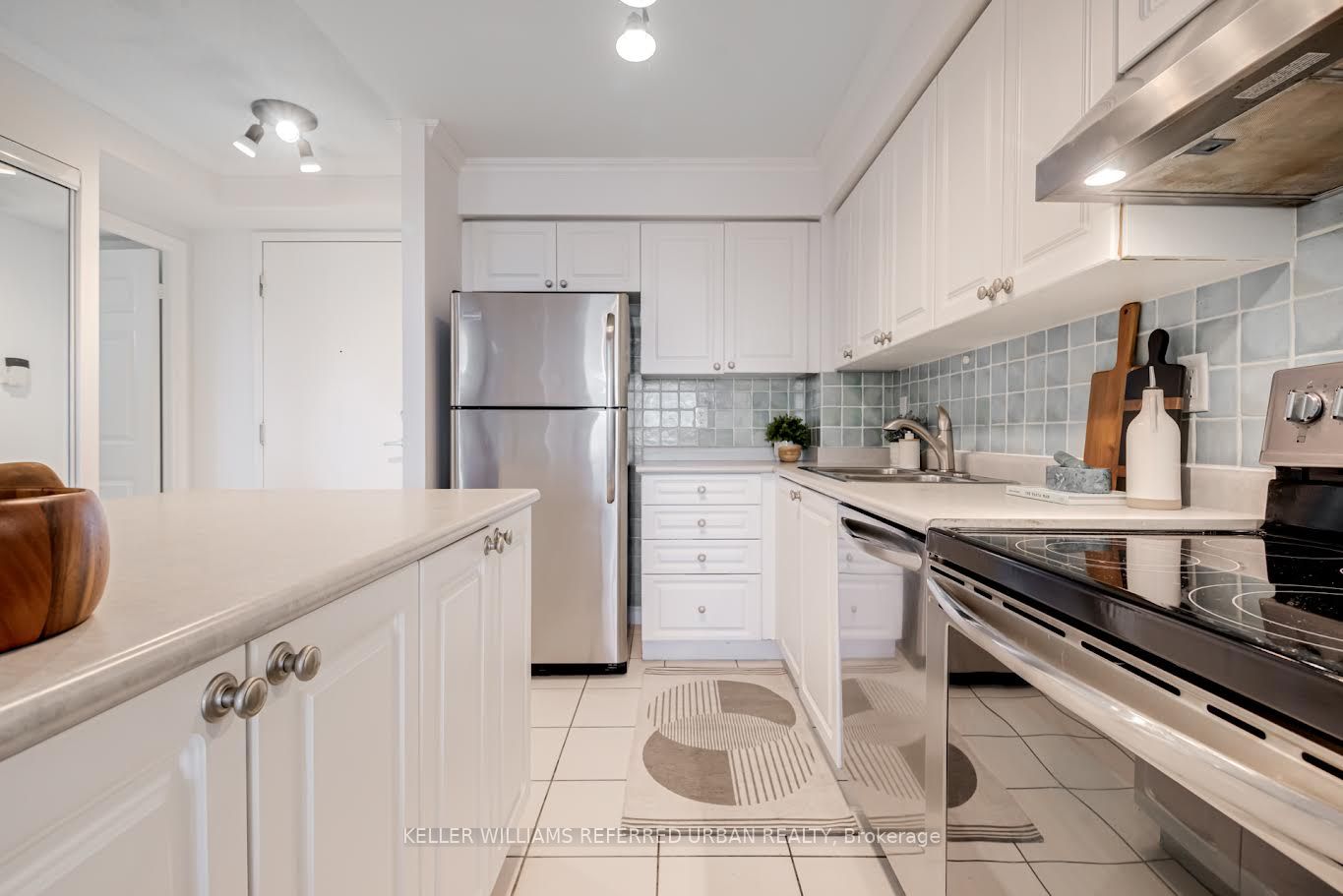 Unit 706 - 55 Strathaven Drive, Mississauga 5