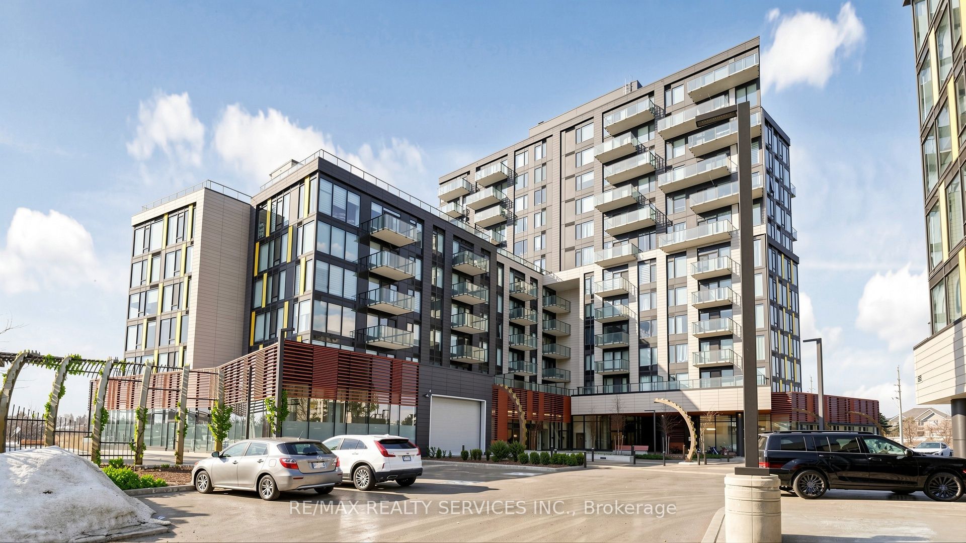 Unit 610 - 1415 Dundas Street E, Oakville 2