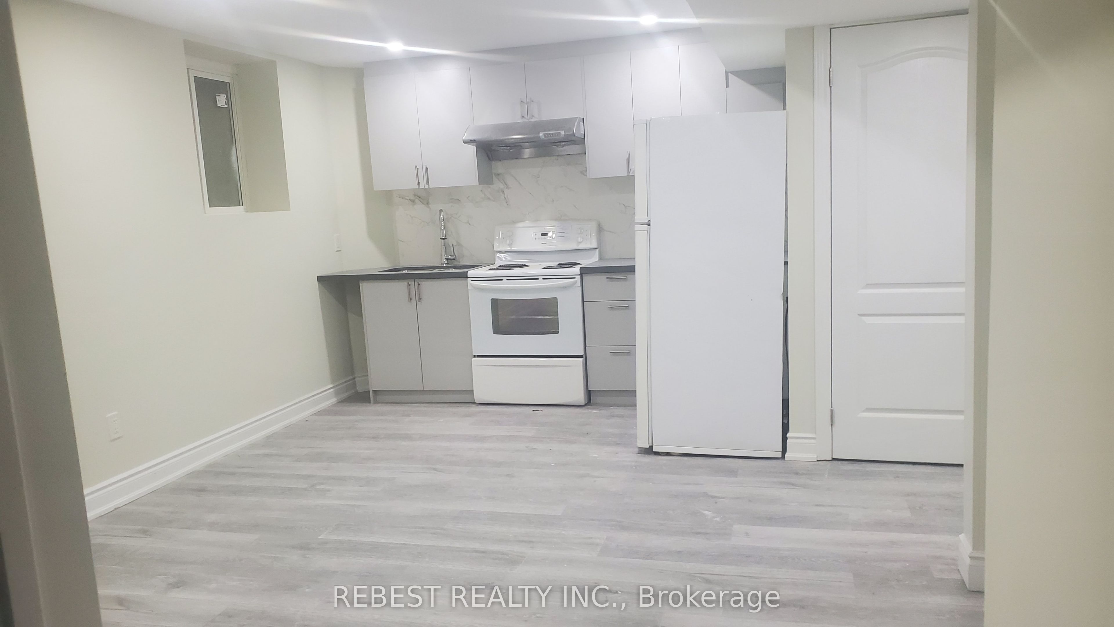 Unit Bsmt - 41 Spotted Owl Crescent, Brampton 2