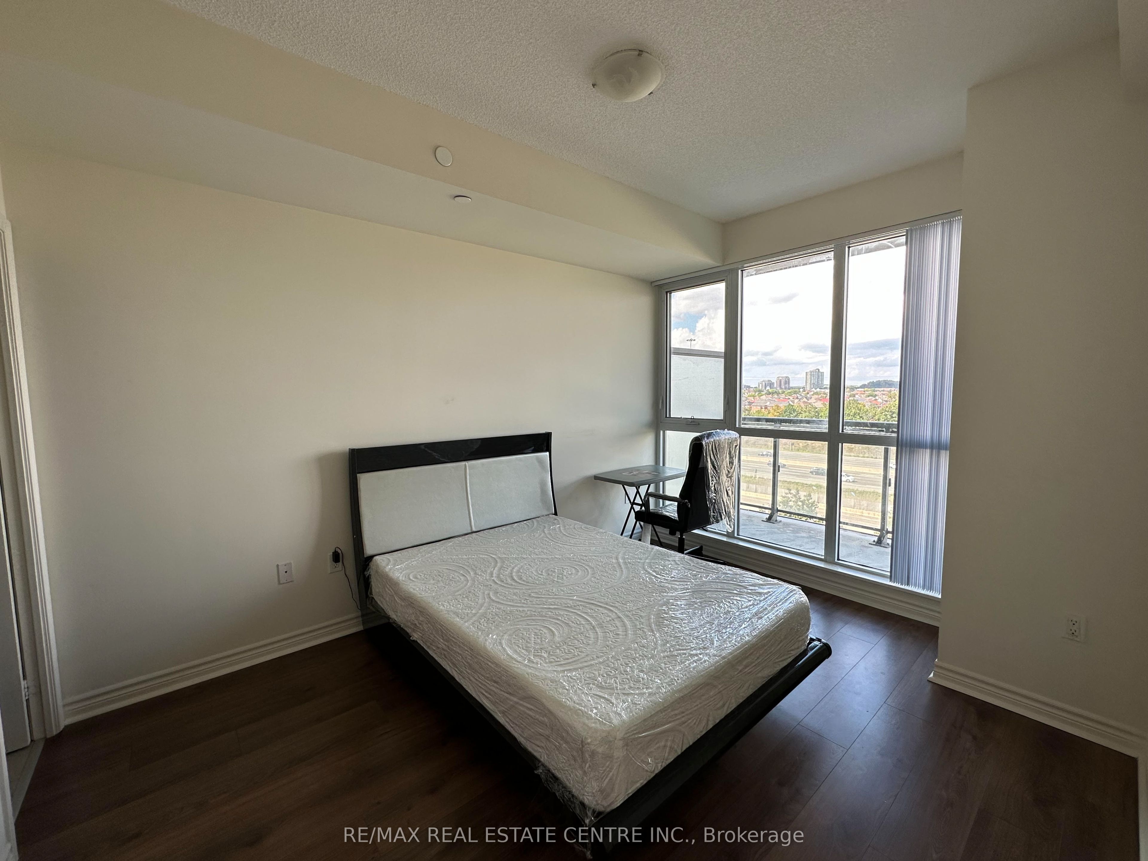 Unit 803 - 349 Rathburn Road, Mississauga 5