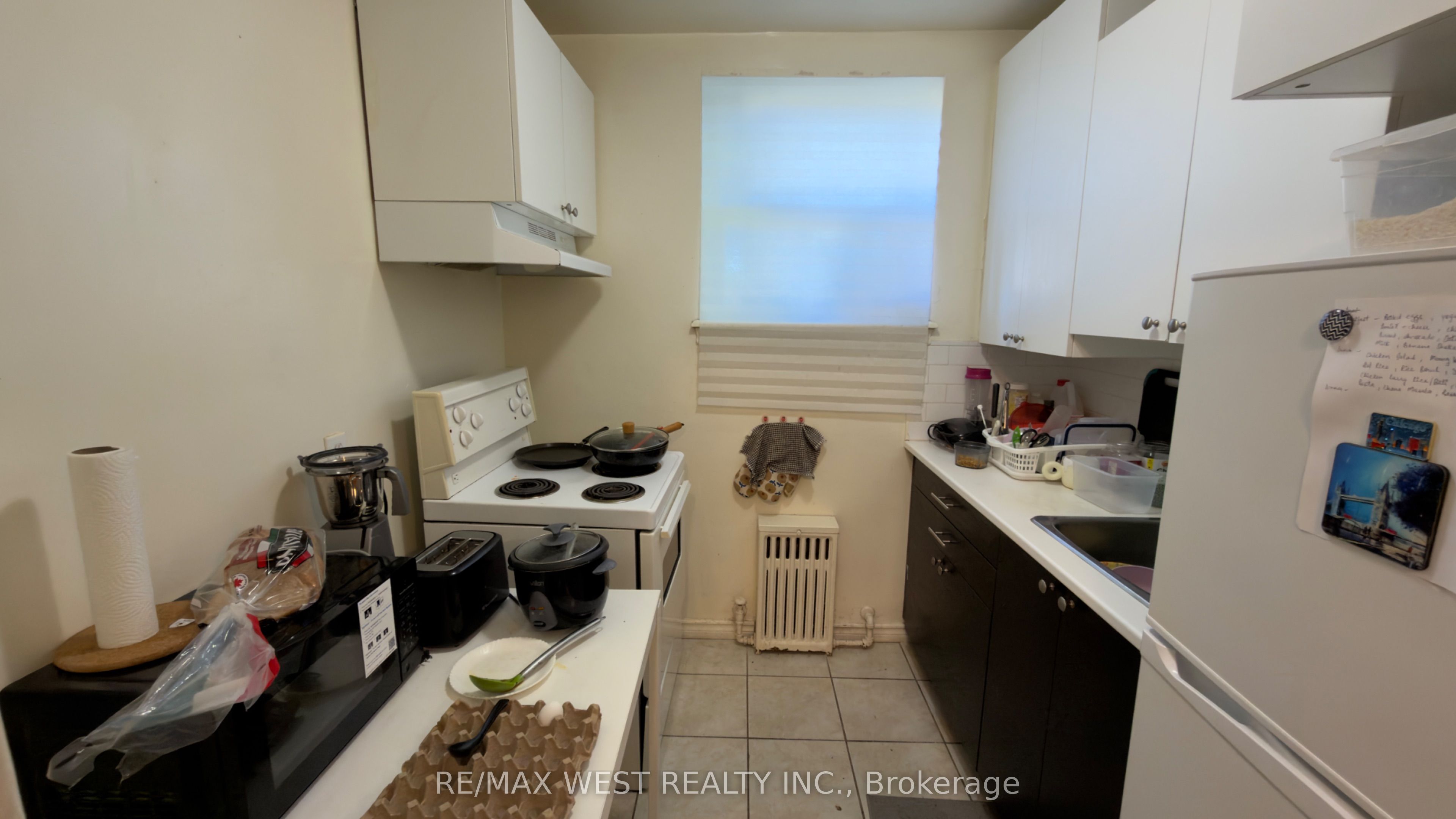 Unit 29 - 10 Crown Hill Place, Etobicoke 4