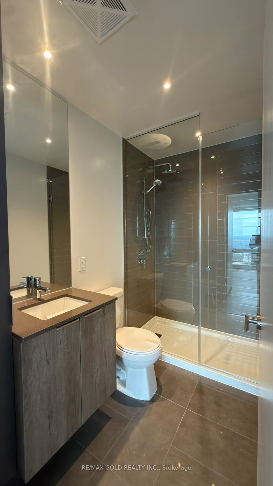Unit 6902 - 448 burnhamthorpe Road, Mississauga 4