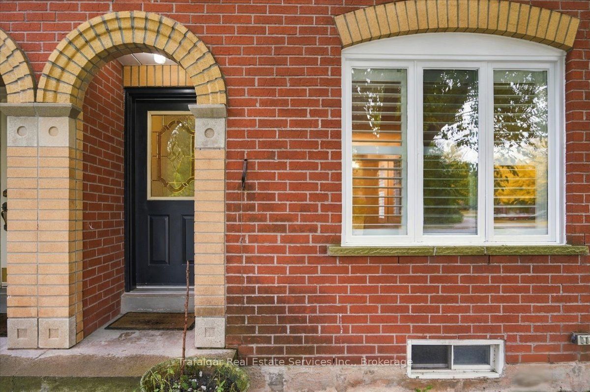 2212 Westoak Trails Boulevard, Oakville 3