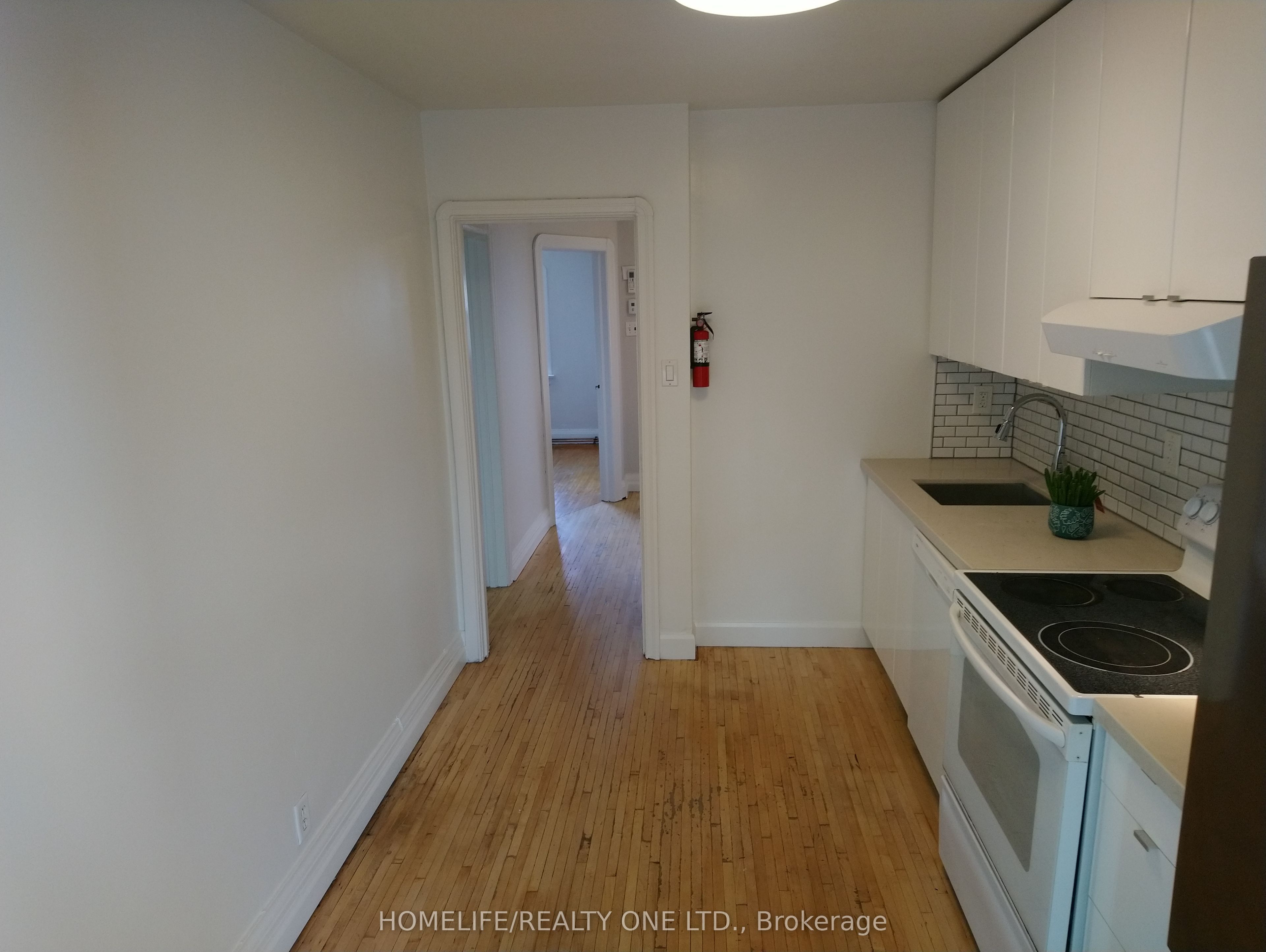 Unit 2 - 2301 Eglinton Avenue W, Toronto 5