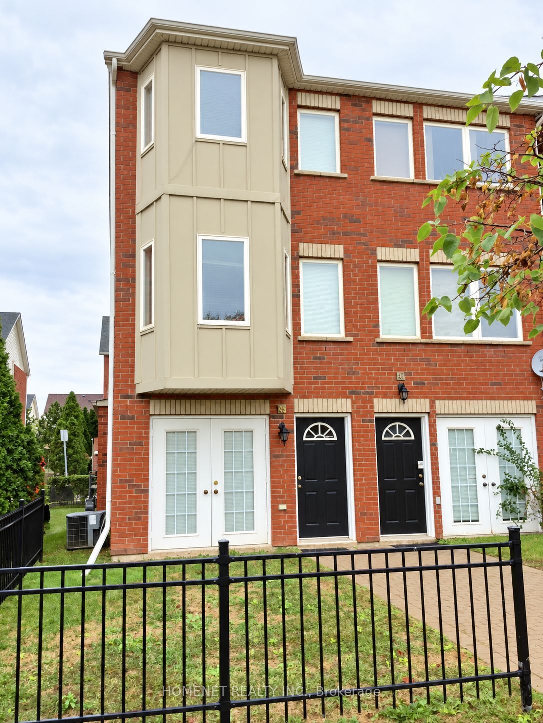 Unit 45 - 1751 Lampman Avenue, Burlington 3