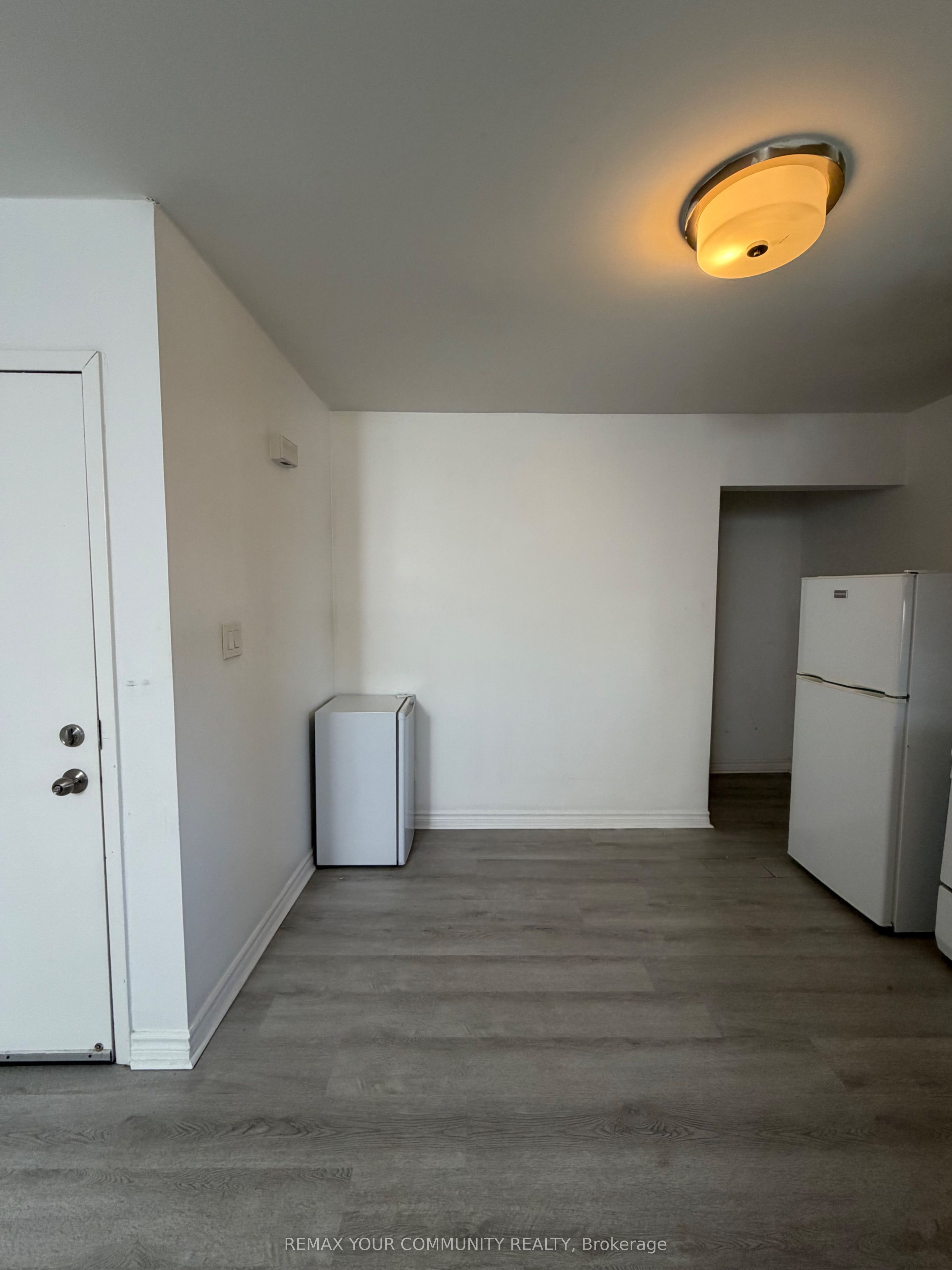 Unit 2nd Floor - 129 Morrison Avenue, Toronto 2